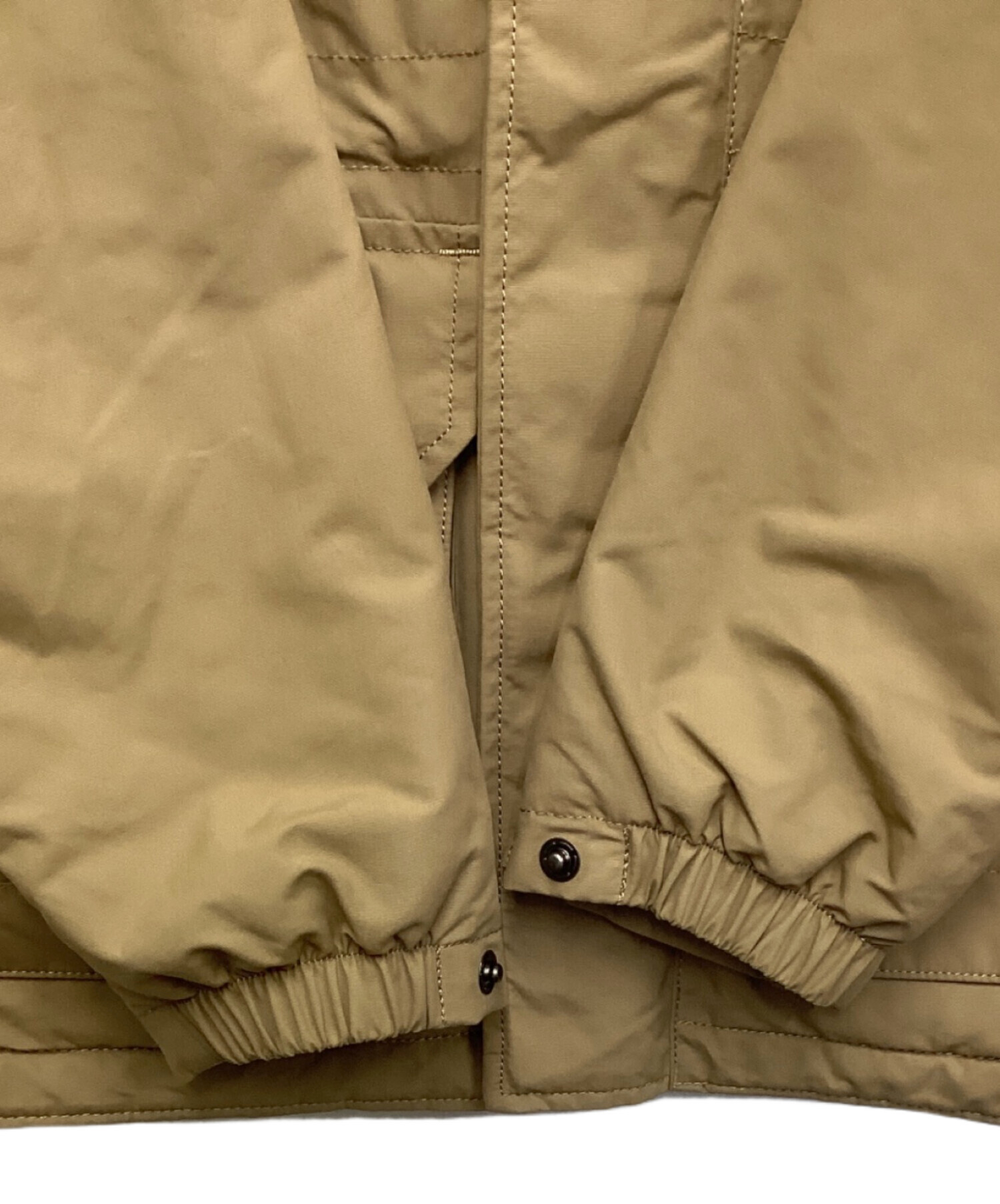 中古・古着通販】Patagonia (パタゴニア) イスマスパーカー ベージュ サイズ:M｜ブランド・古着通販 トレファク公式【TREFAC  FASHION】スマホサイト