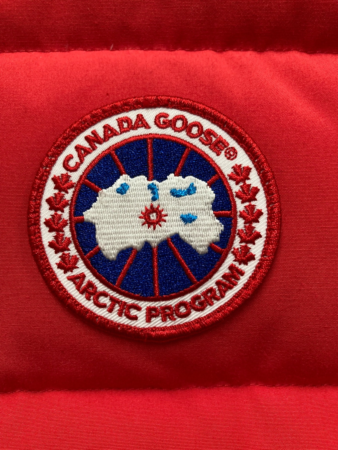 CANADA GOOSE (カナダグース) ダウンベスト レッド サイズ:S