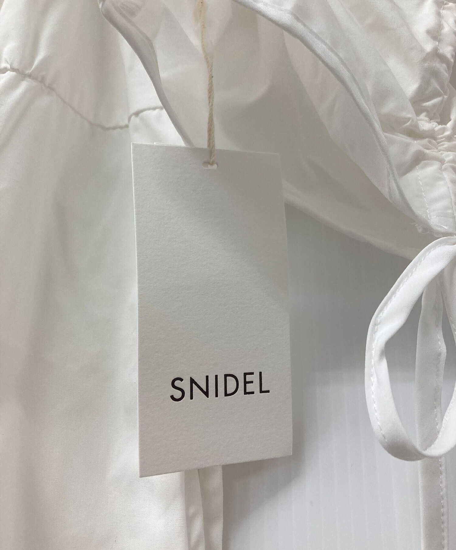 中古・古着通販】Snidel (スナイデル) バリエパイピングコルセットワンピース ホワイト｜ブランド・古着通販 トレファク公式【TREFAC  FASHION】スマホサイト