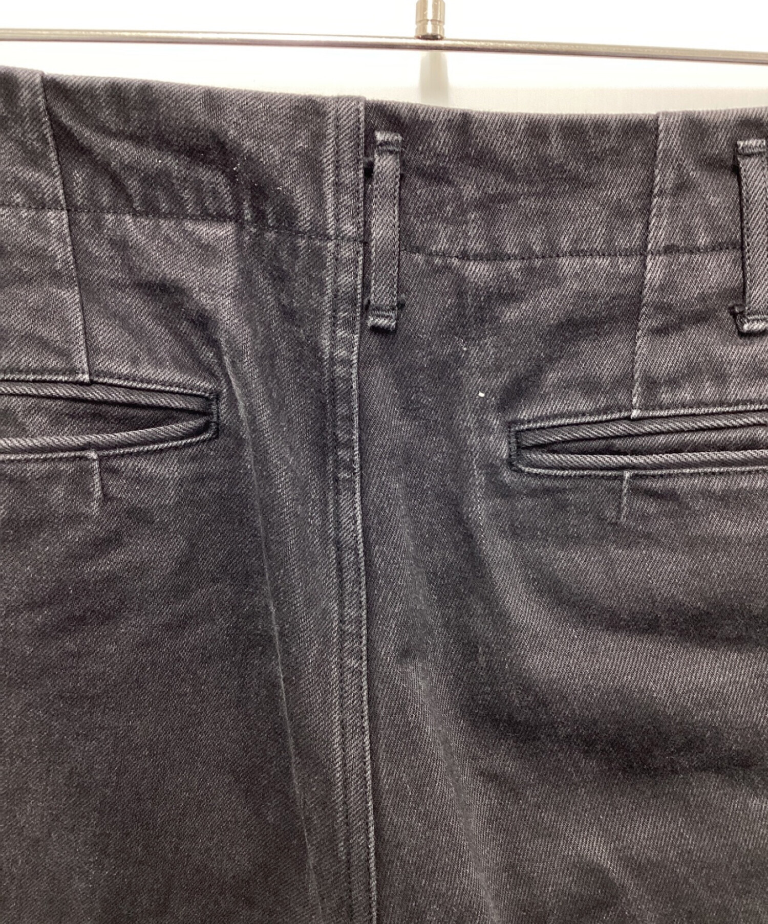 中古・古着通販】UNFIL (アンフィル) 14oz organic cotton denim 2tuck trousers （14オンスオーガニックコットンデニムツータックトラウザース） ブラック サイズ:４｜ブランド・古着通販 トレファク公式【TREFAC  FASHION】スマホサイト