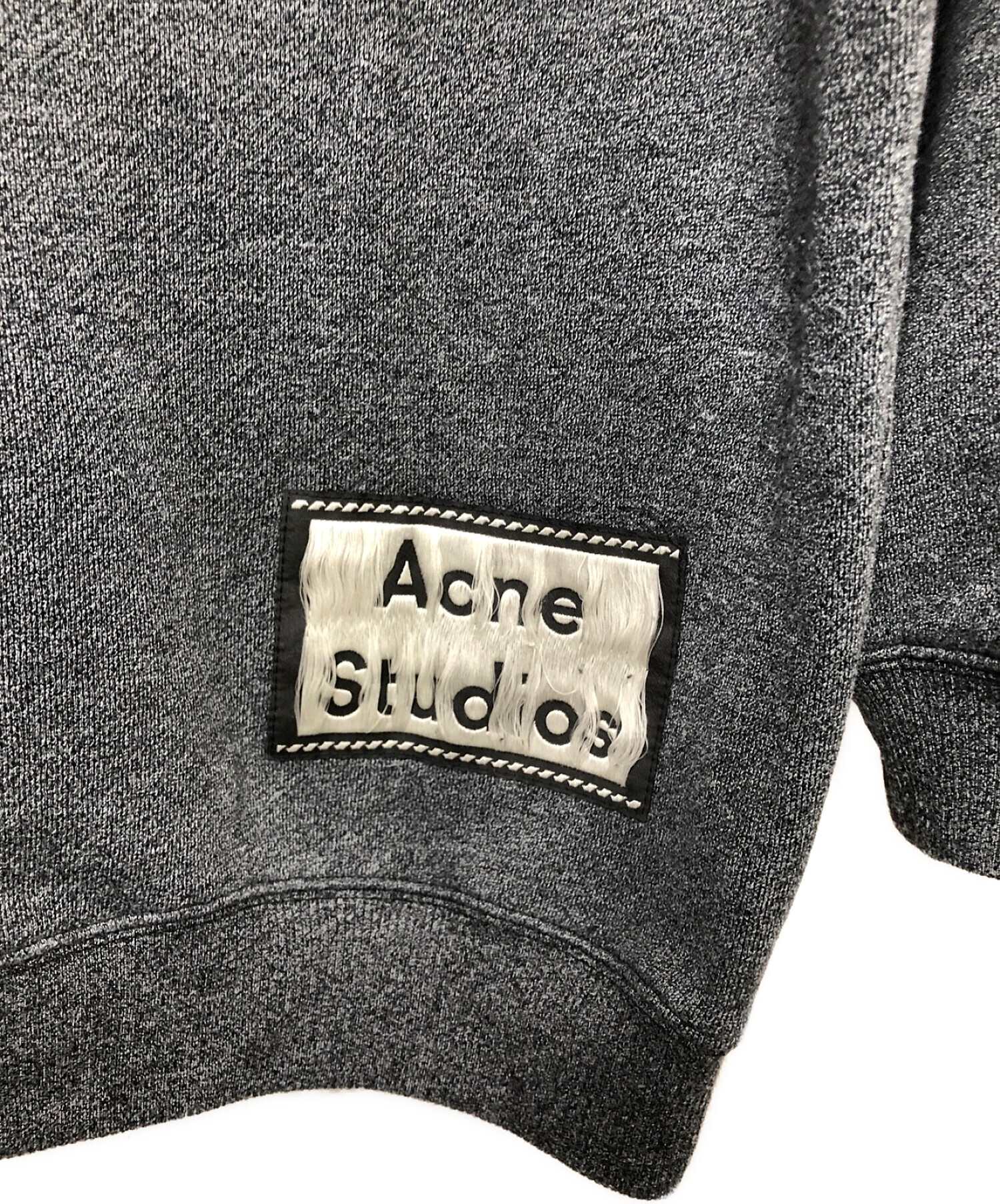 Acne Studios アクネストゥディオズ　ロゴパーカー