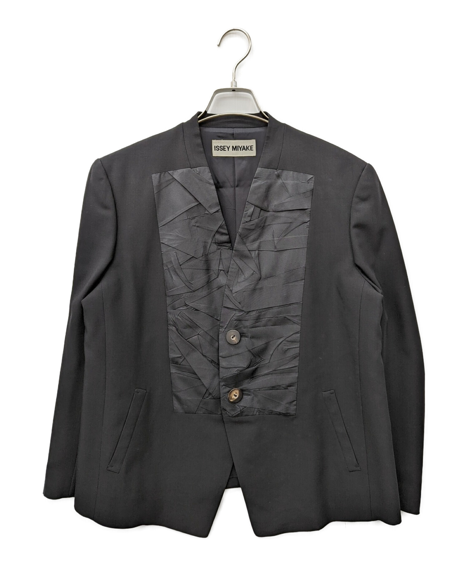 ISSEY MIYAKE (イッセイミヤケ) ノーカラージャケット ブラック サイズ:M