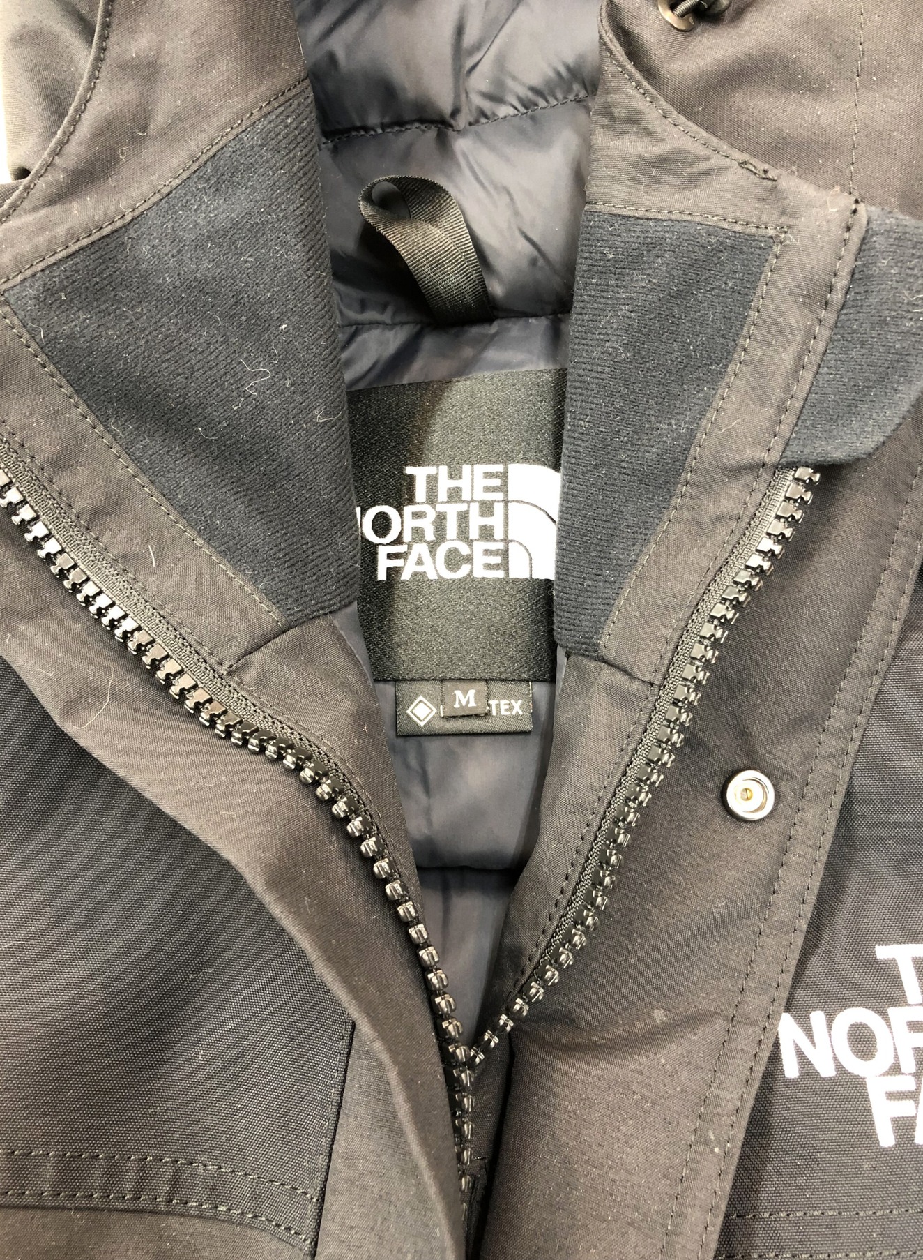 THE NORTH FACE (ザ ノース フェイス) マウンテンダウンジャケット ブラック サイズ:M