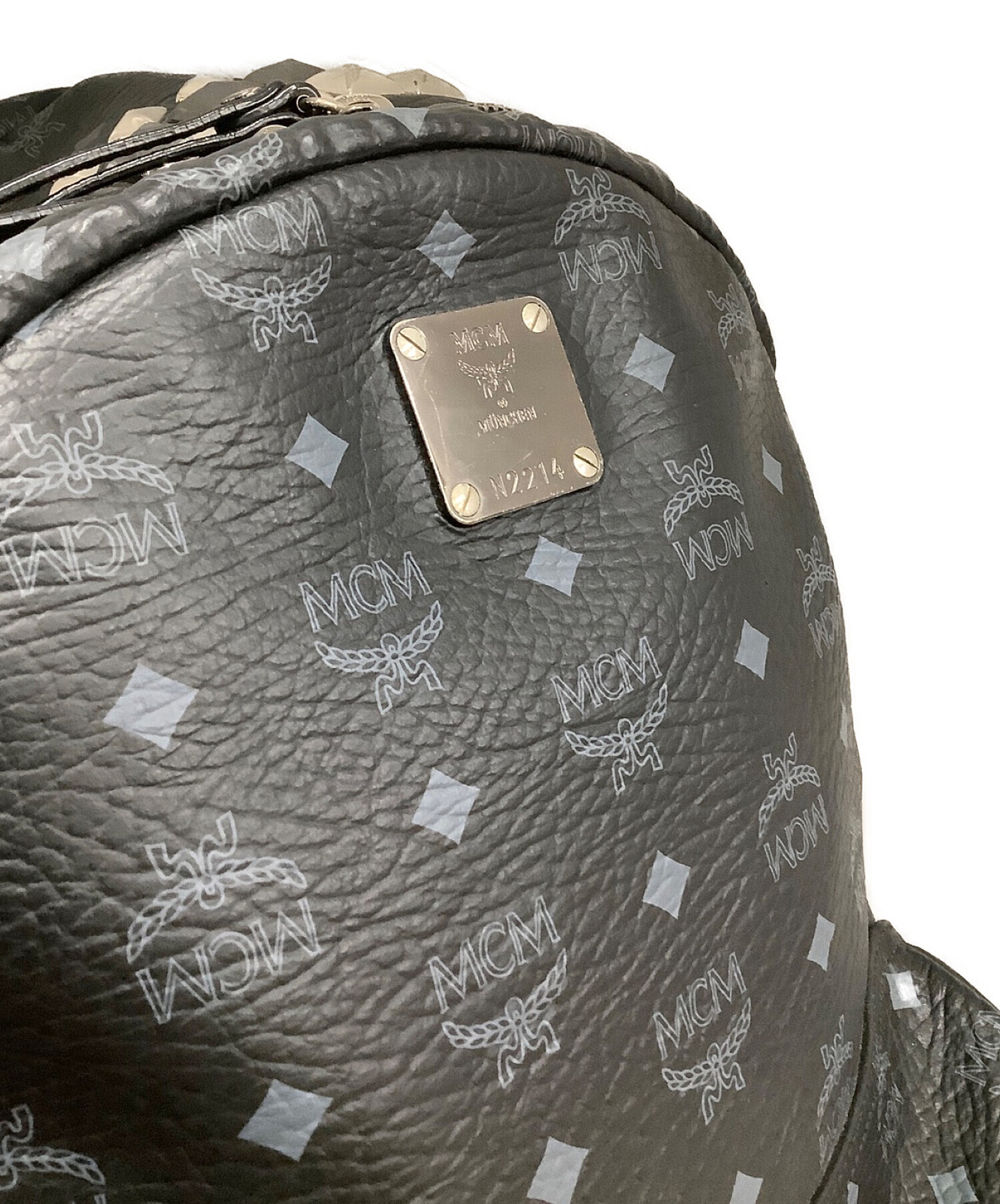 中古・古着通販】MCM (エムシーエム) スタッズリュック ブラック