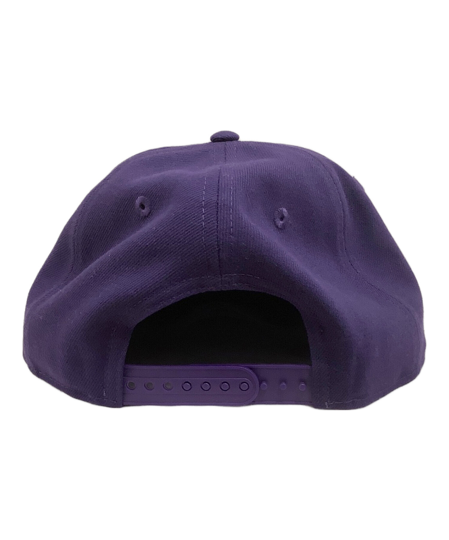 中古・古着通販】New Era (ニューエラ) キャップ ジョジョの奇妙な冒険 ストーンオーシャン 空条承太郎 パープル｜ブランド・古着通販  トレファク公式【TREFAC FASHION】スマホサイト