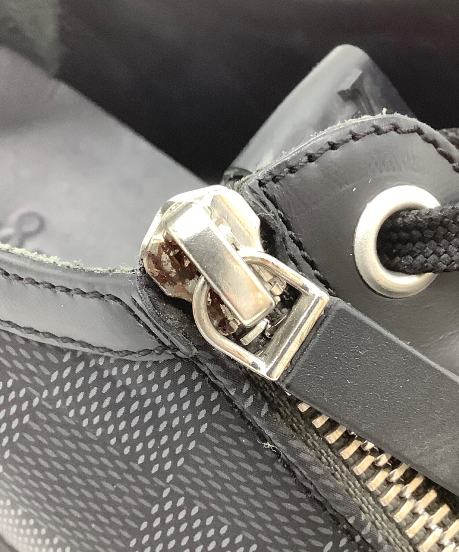 中古・古着通販】LOUIS VUITTON (ルイ ヴィトン) スニーカー ブラック サイズ:6 1/2｜ブランド・古着通販  トレファク公式【TREFAC FASHION】スマホサイト