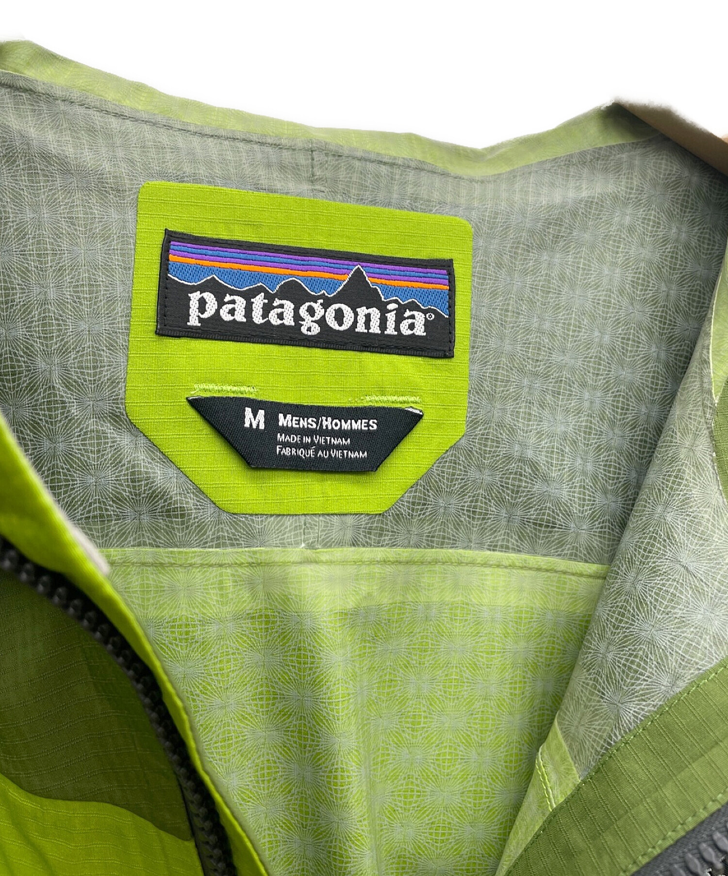 Patagonia (パタゴニア) ストレッチアセットジャケット グリーン サイズ:M