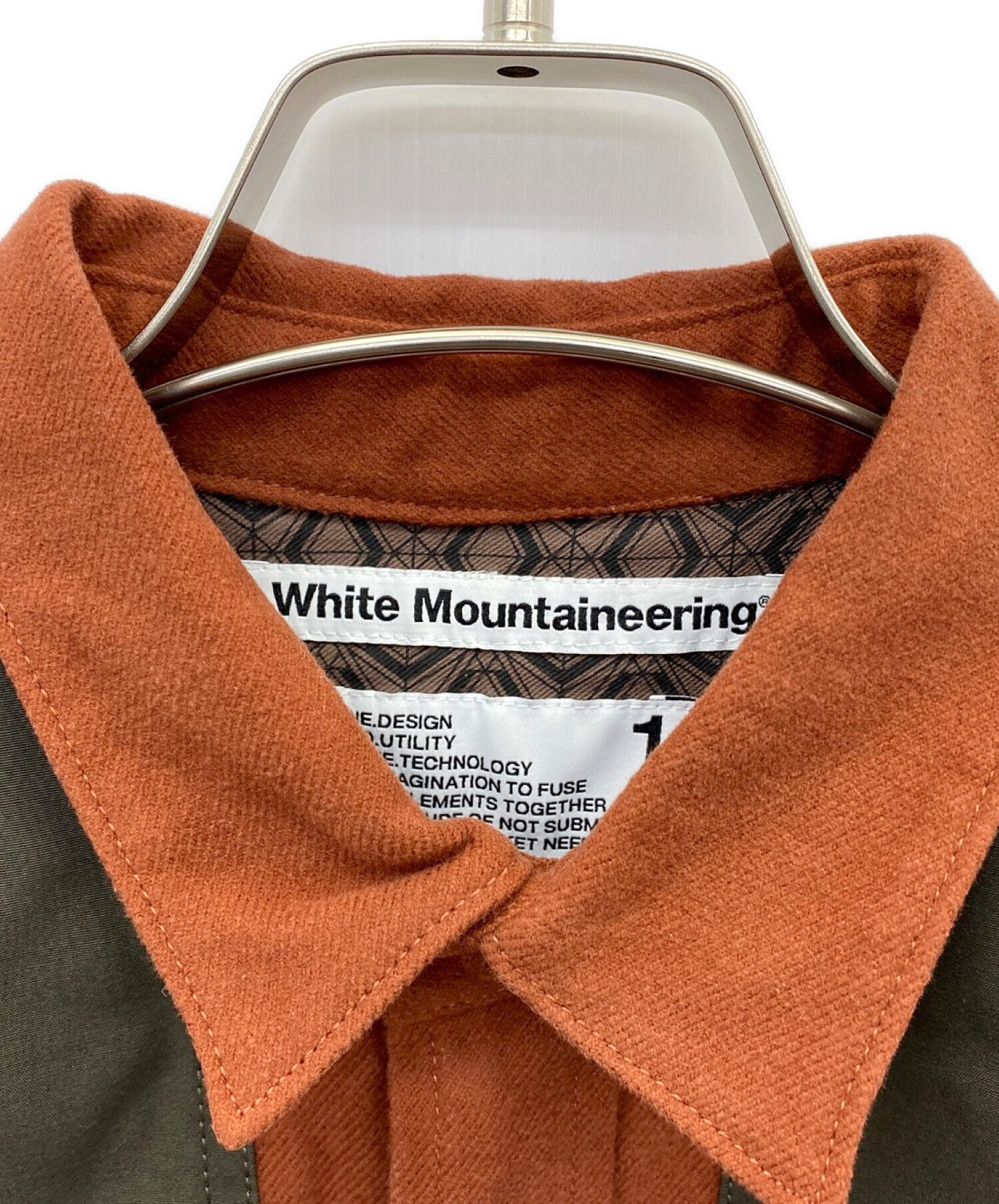 WHITE MOUNTAINEERING (ホワイトマウンテ二アニング) シャツ カーキ×ブラウン サイズ:1 未使用品