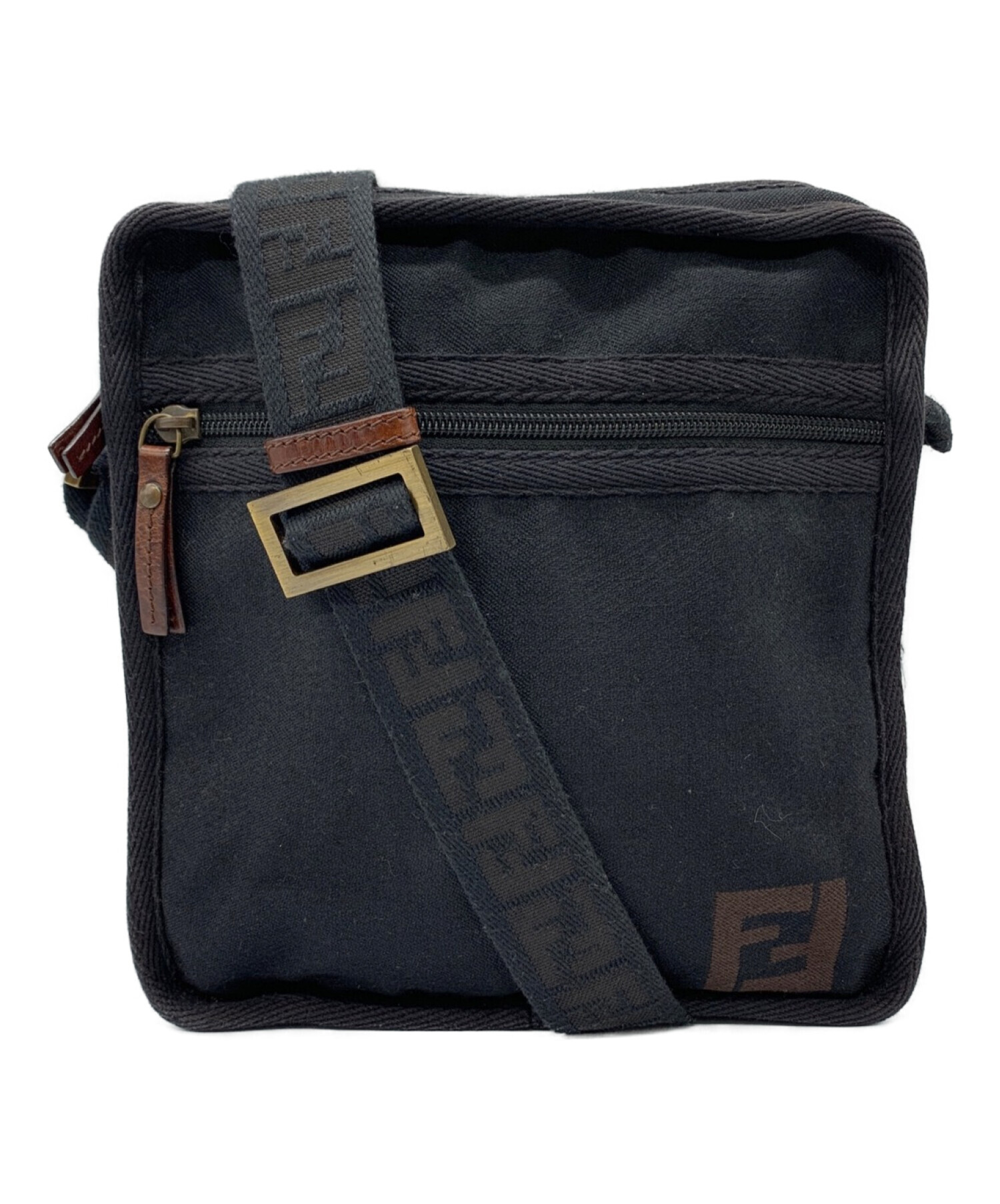 中古・古着通販】FENDI (フェンディ) ショルダーバッグ ブラック