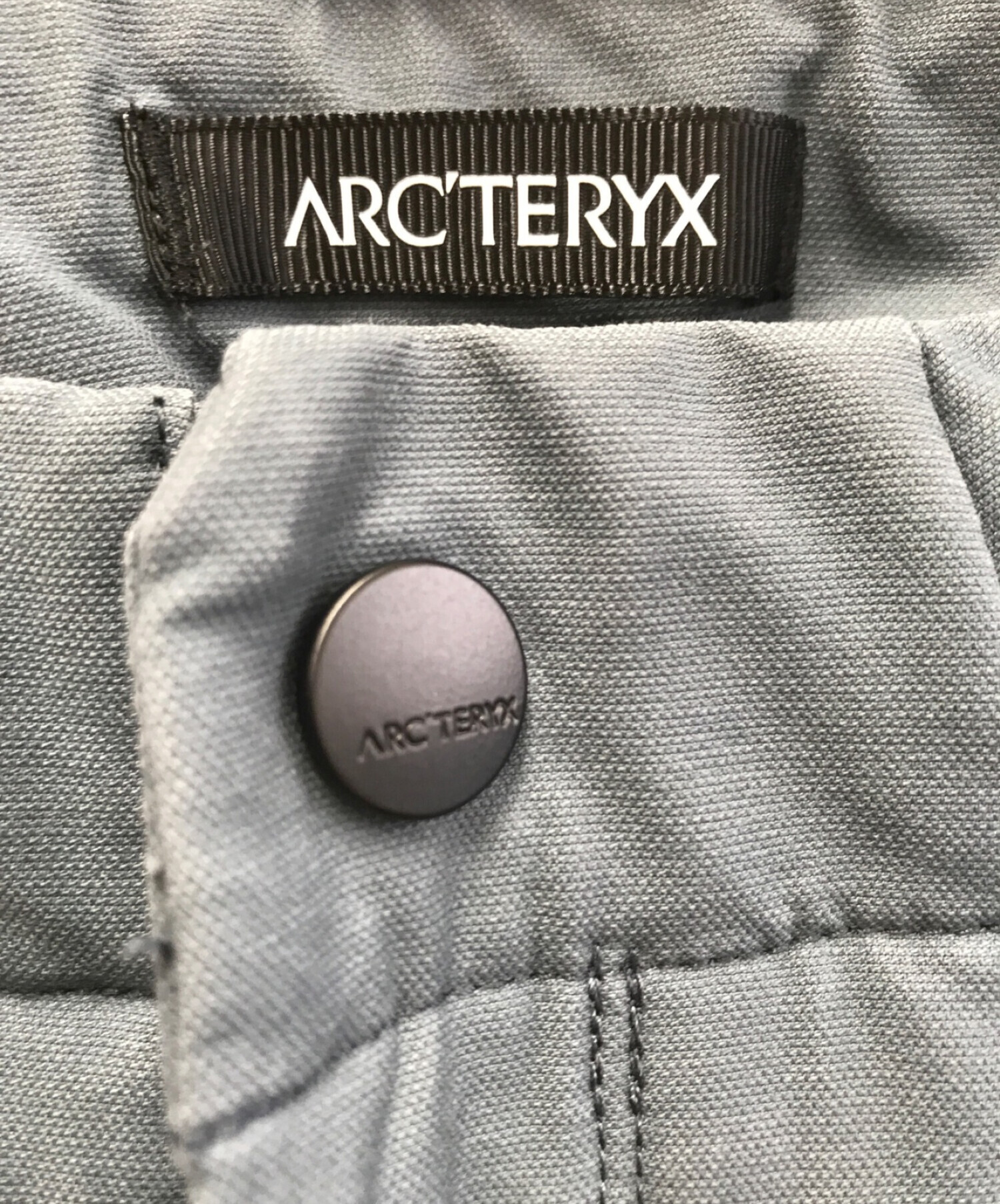 ARC'TERYX (アークテリクス) パンツ ブルー サイズ:81cm(W32)