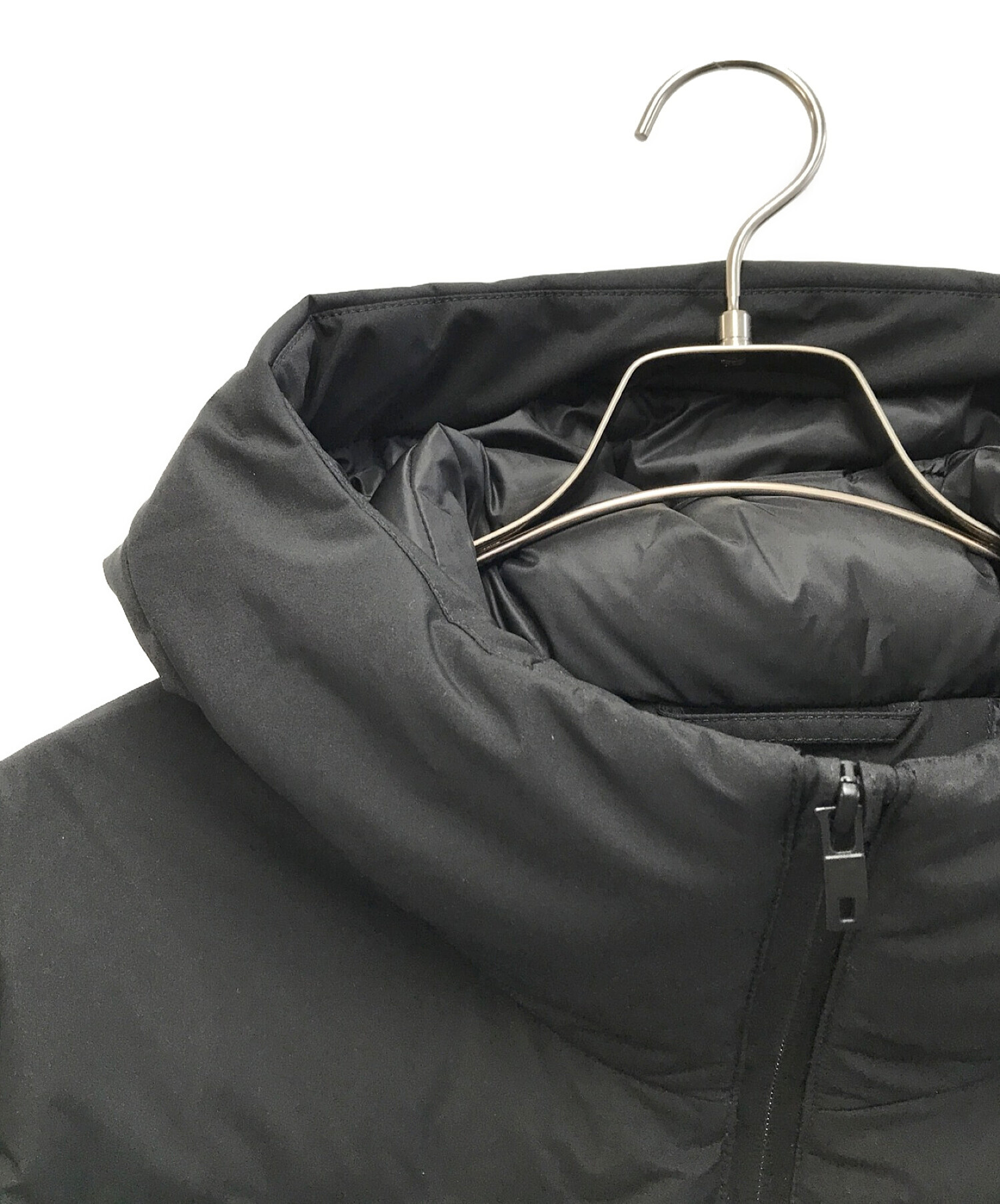 UNIQLO (ユニクロ) シームレスダウンジャケット ブラック サイズ:XL
