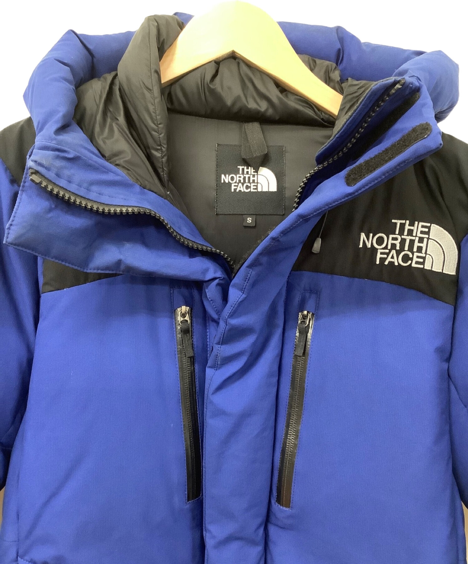 THE NORTH FACE (ザ ノース フェイス) バルトロライトジャケット ブルー×ブラック サイズ:SIZE S