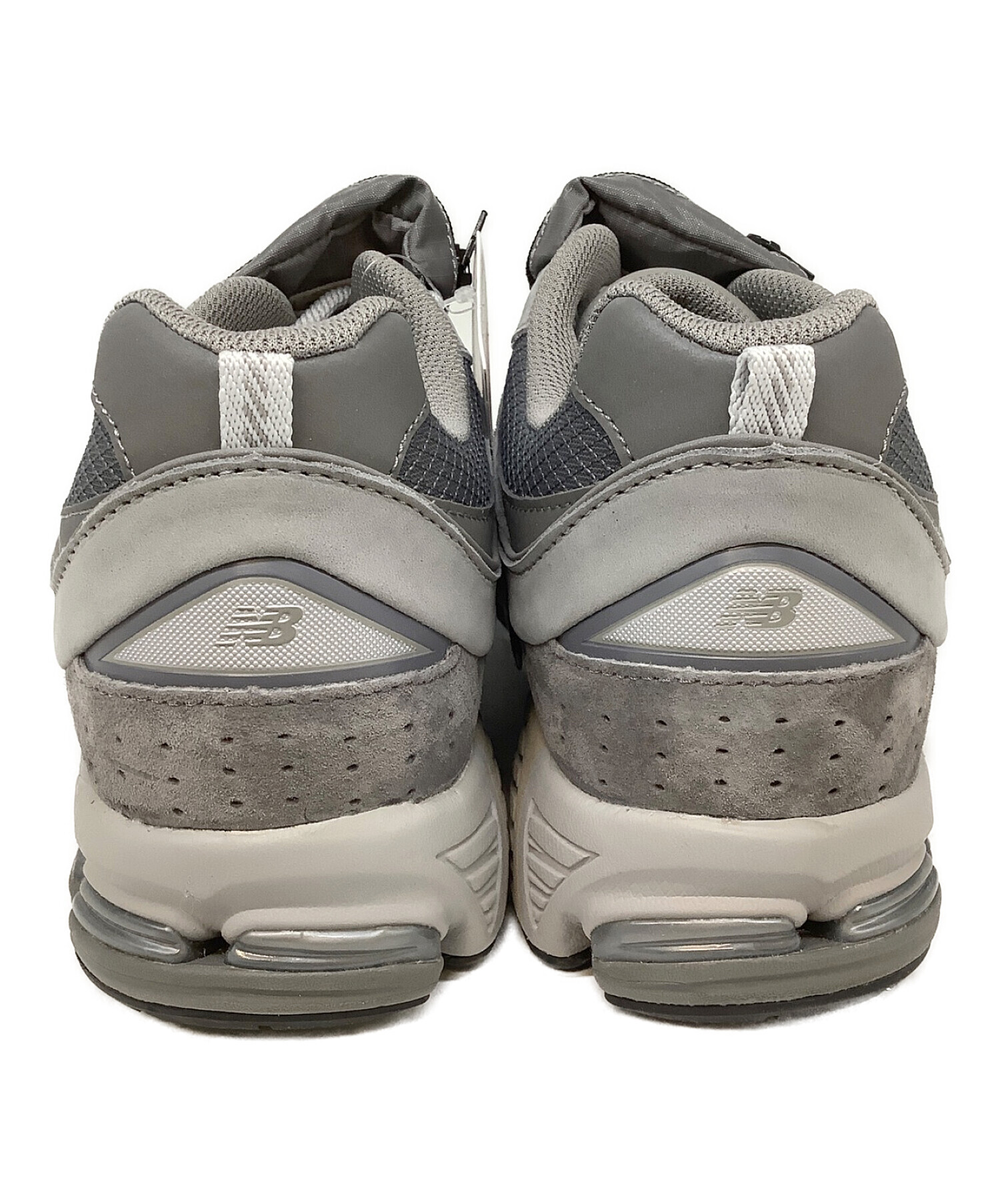 NEW BALANCE (ニューバランス) M2002RVC グレー サイズ:SIZE 28cm