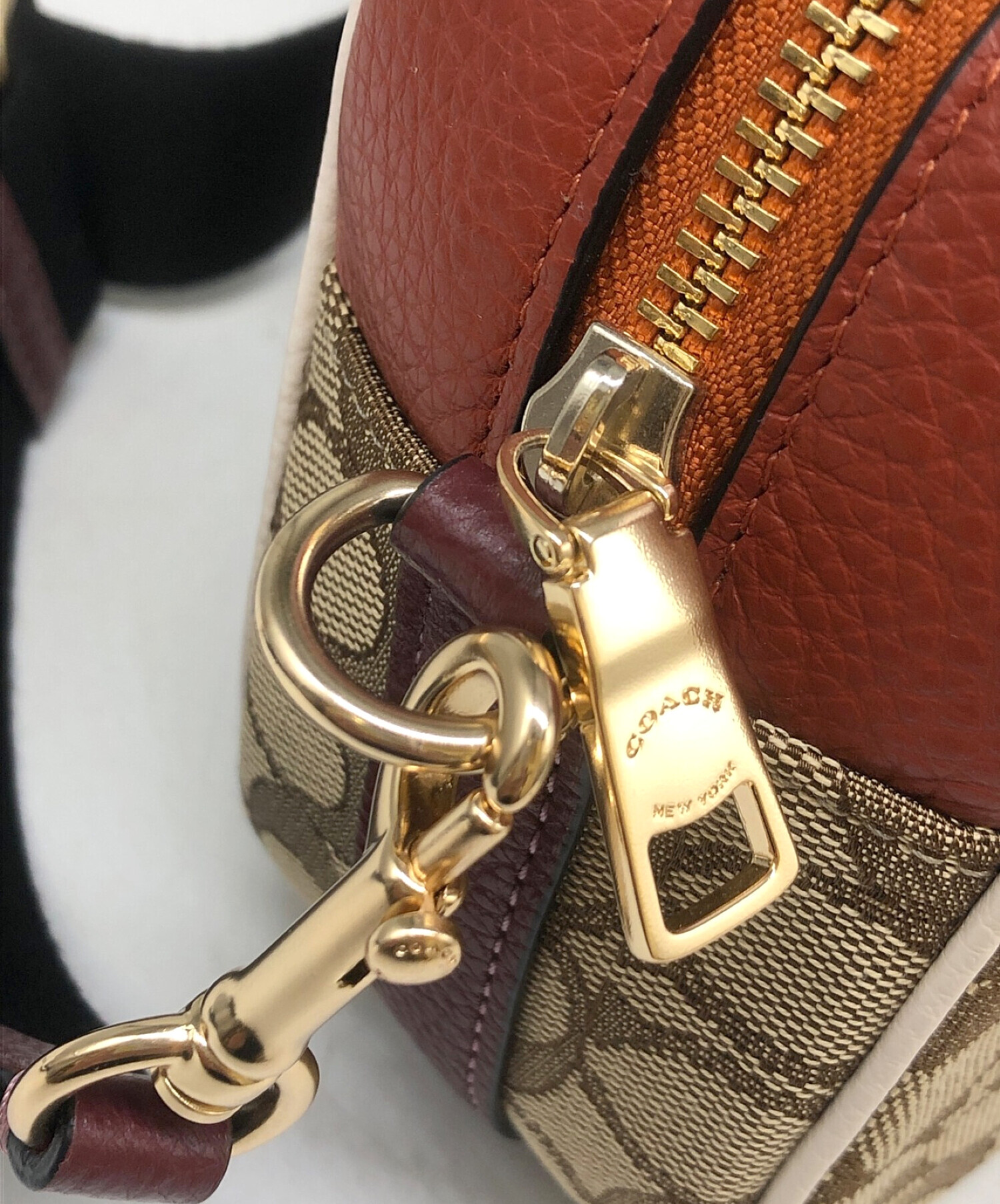 COACH (コーチ) ショルダーバッグ ブラウン×オレンジ