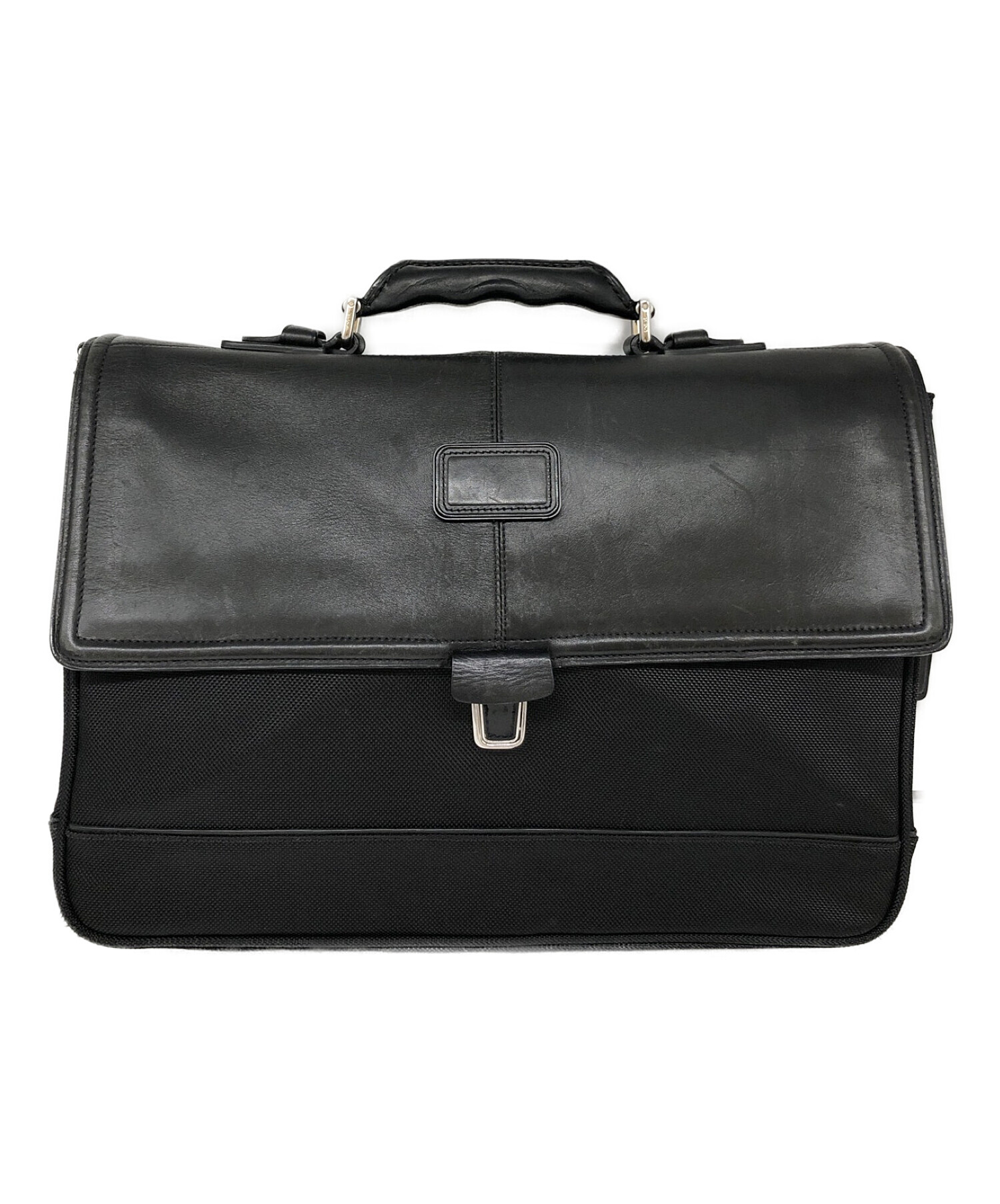 TUMI (トゥミ) Bedford Thornbrook Document Brief ブラック