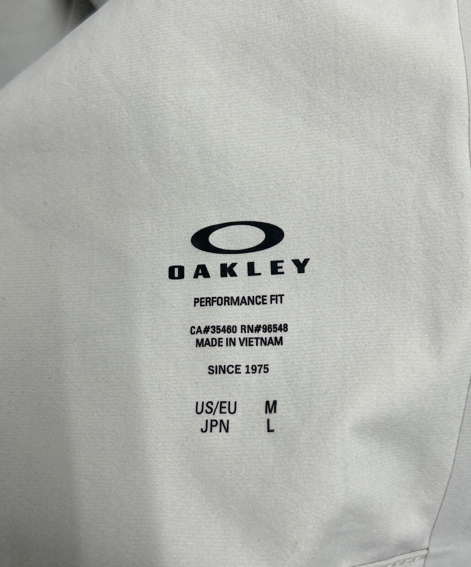 中古・古着通販】OAKLEY (オークリー) ノーカラージャケット グレー