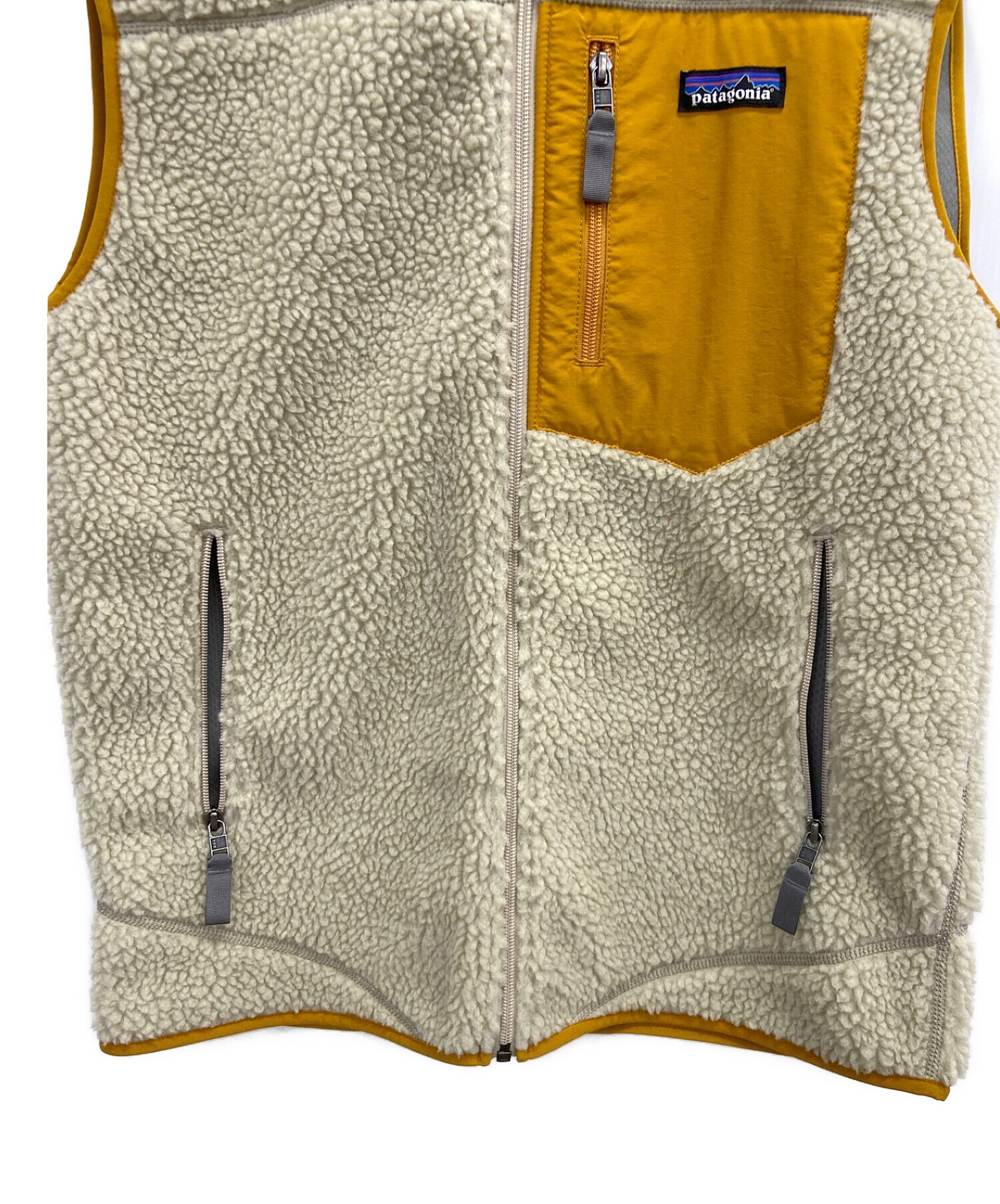 中古・古着通販】Patagonia (パタゴニア) Classic Retro-X VEST オフホワイト×イエロー サイズ:M｜ブランド・古着通販  トレファク公式【TREFAC FASHION】スマホサイト