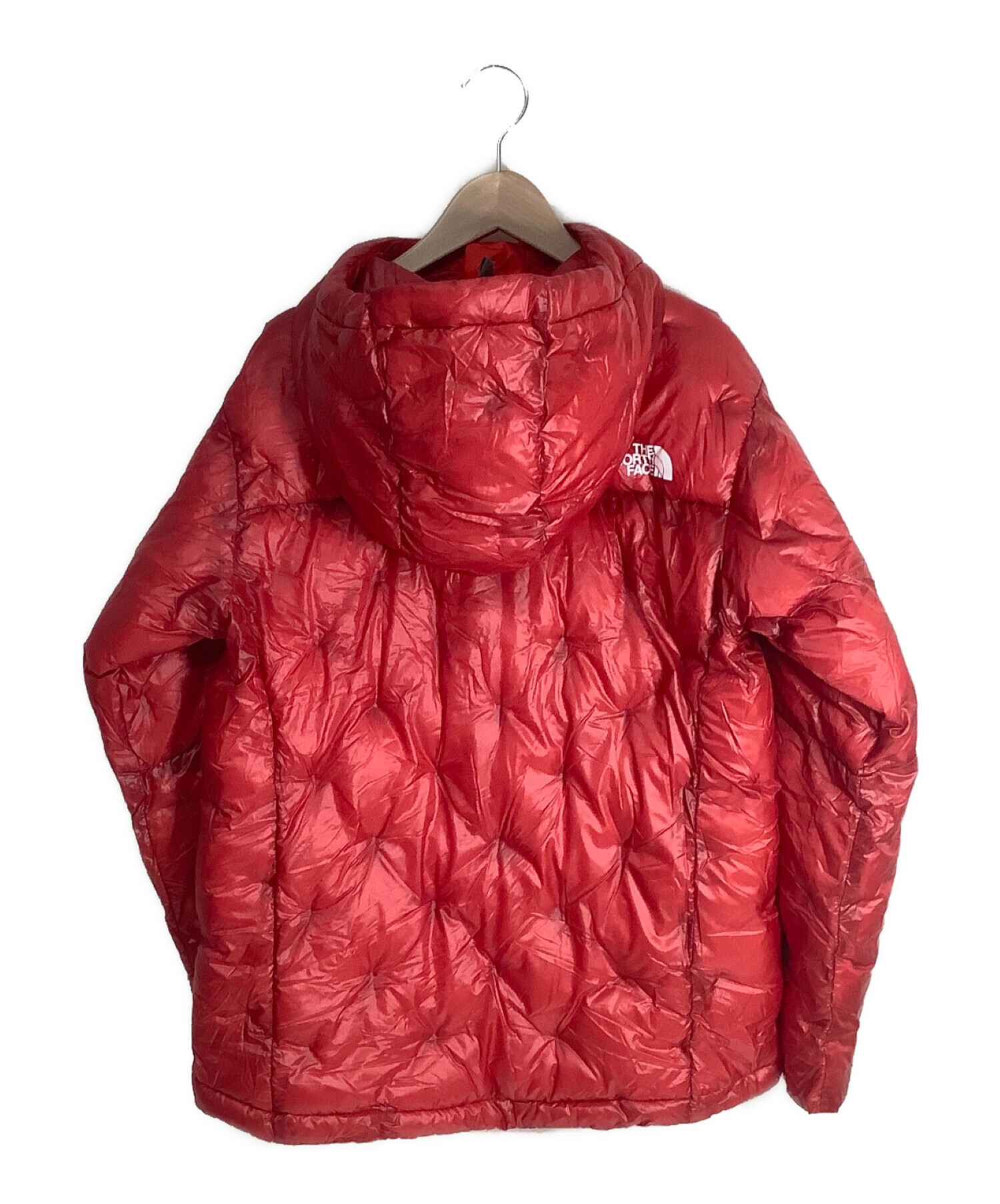 THE NORTH FACE (ザ ノース フェイス) 中綿ジャケット レッド サイズ:L