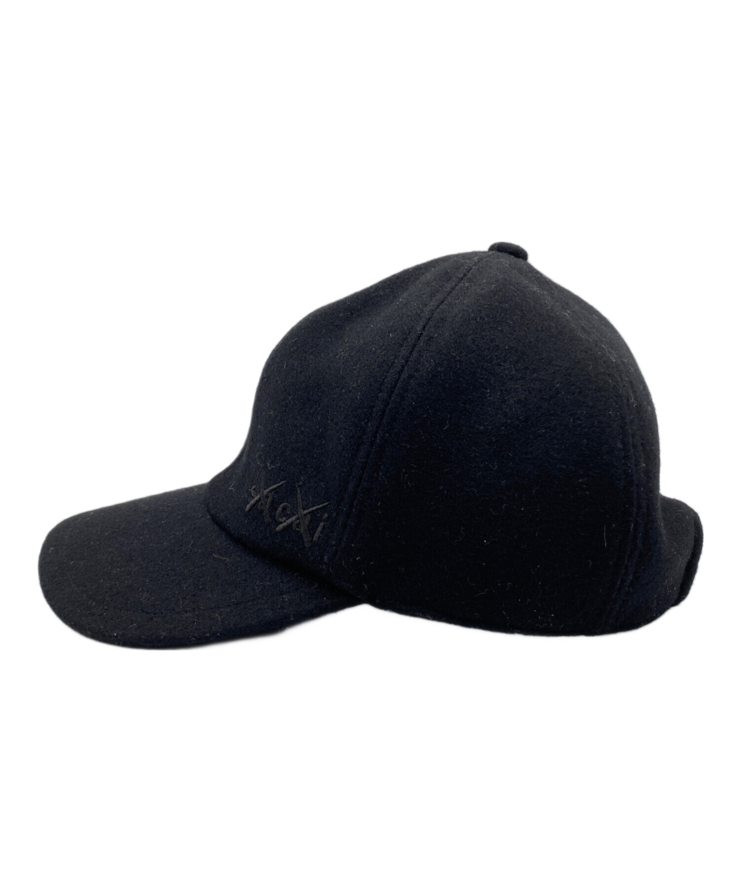 中古・古着通販】sacai×kaws (サカイ×カウズ) MELTON CAP ブラック サイズ:1｜ブランド・古着通販 トレファク公式【TREFAC  FASHION】スマホサイト