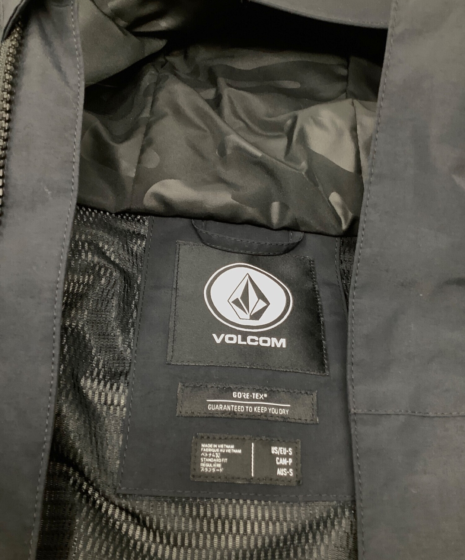 VOLCOM (ボルコム) スノーボードウェア(ジャケット) ブラック サイズ:Ｍ
