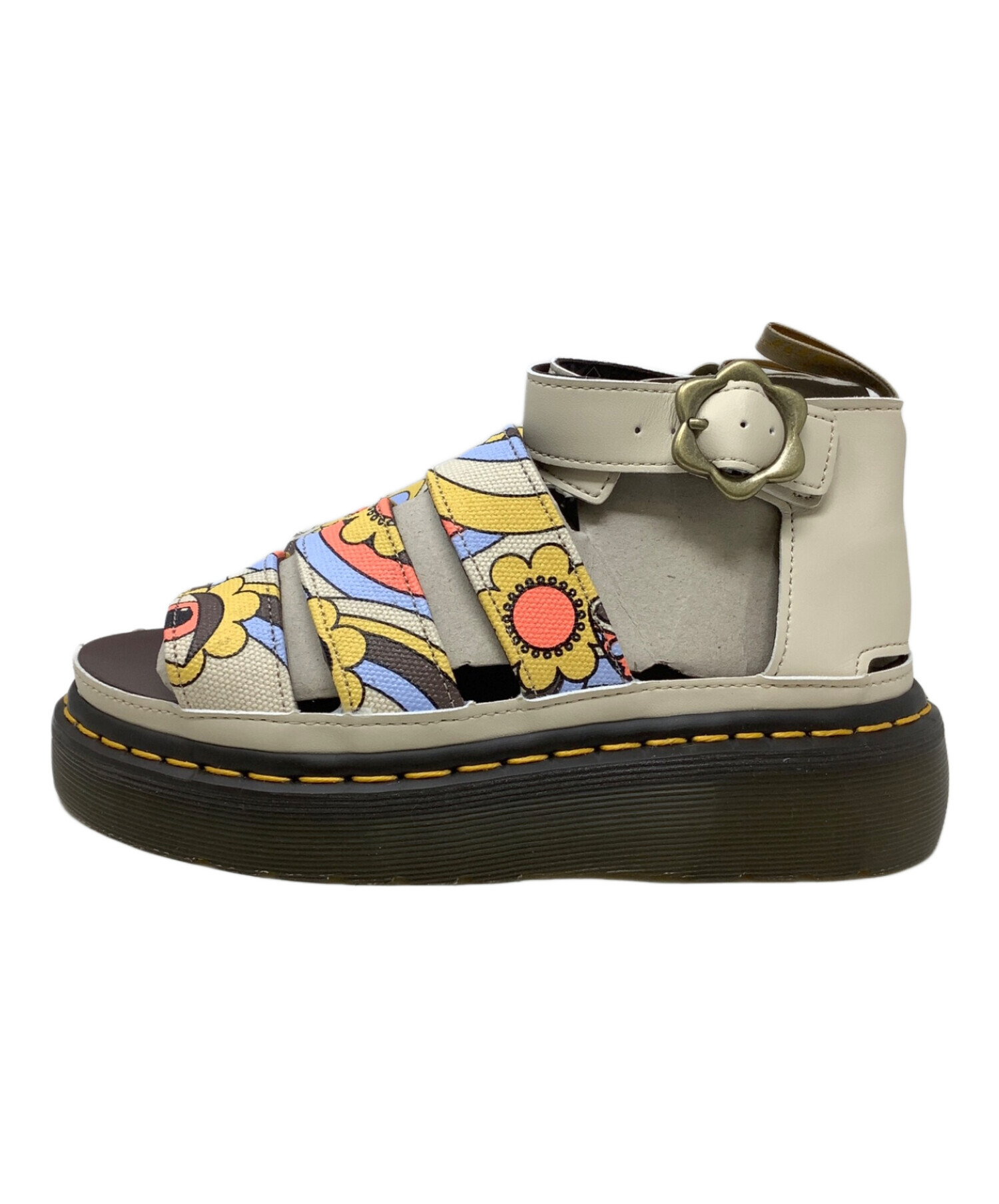 dr martens サンダル ショップ サイズ