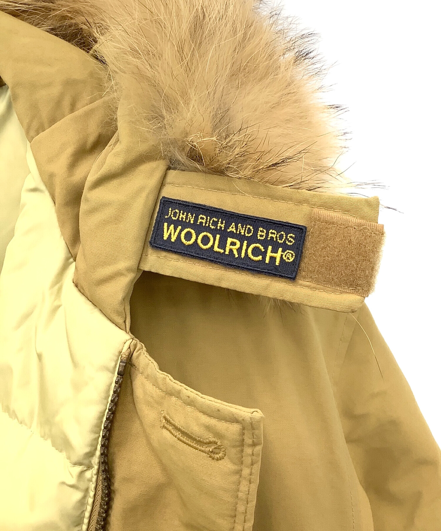 中古・古着通販】WOOLRICH (ウールリッチ) ダウンジャケット カーキ