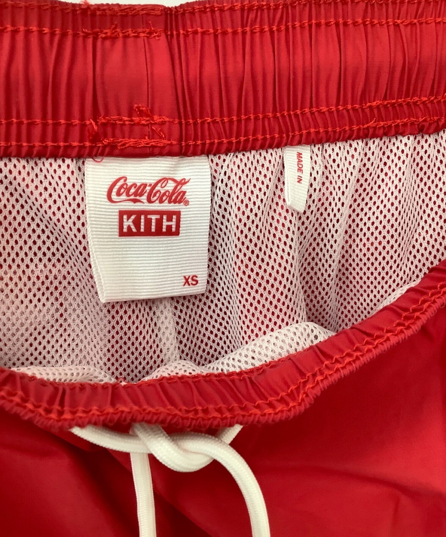 COCACOLA×KITH (コカ・コーラ×キス) ボードショートパンツ レッド サイズ:XS