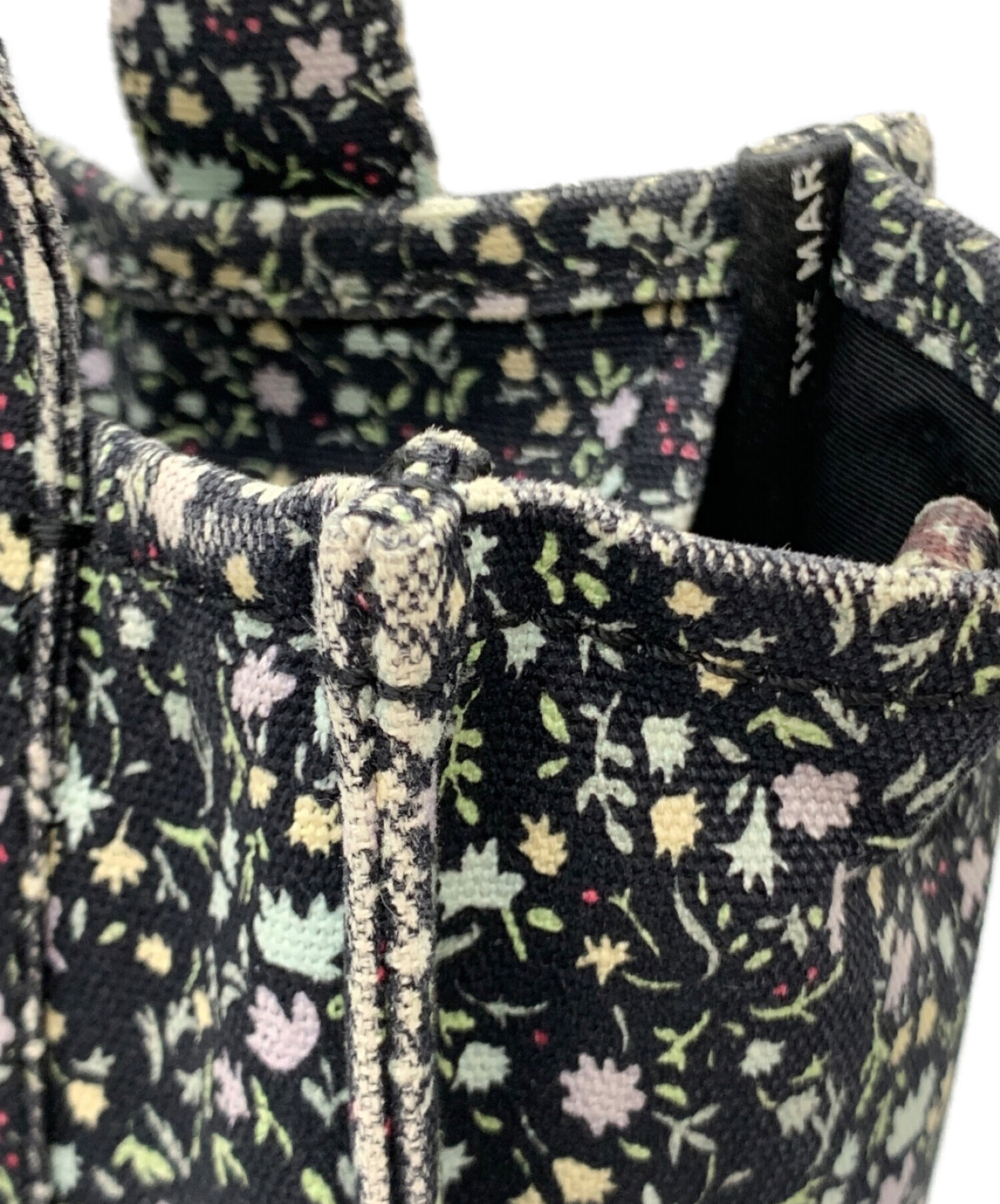 MARC JACOBS (マーク ジェイコブス) THE DITSY FLORAL MINI TOTE キャンバストートバッグ ブラック