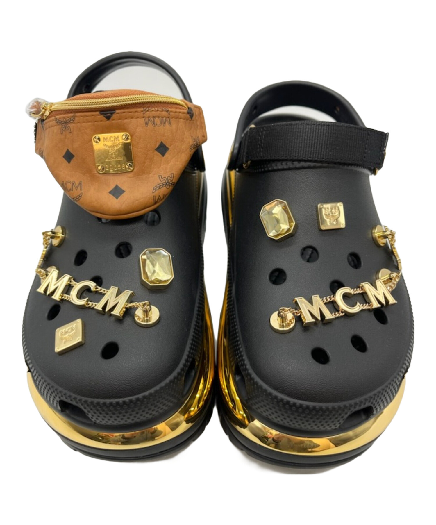 中古・古着通販】MCM (エムシーエム) crocs (クロックス) メガ