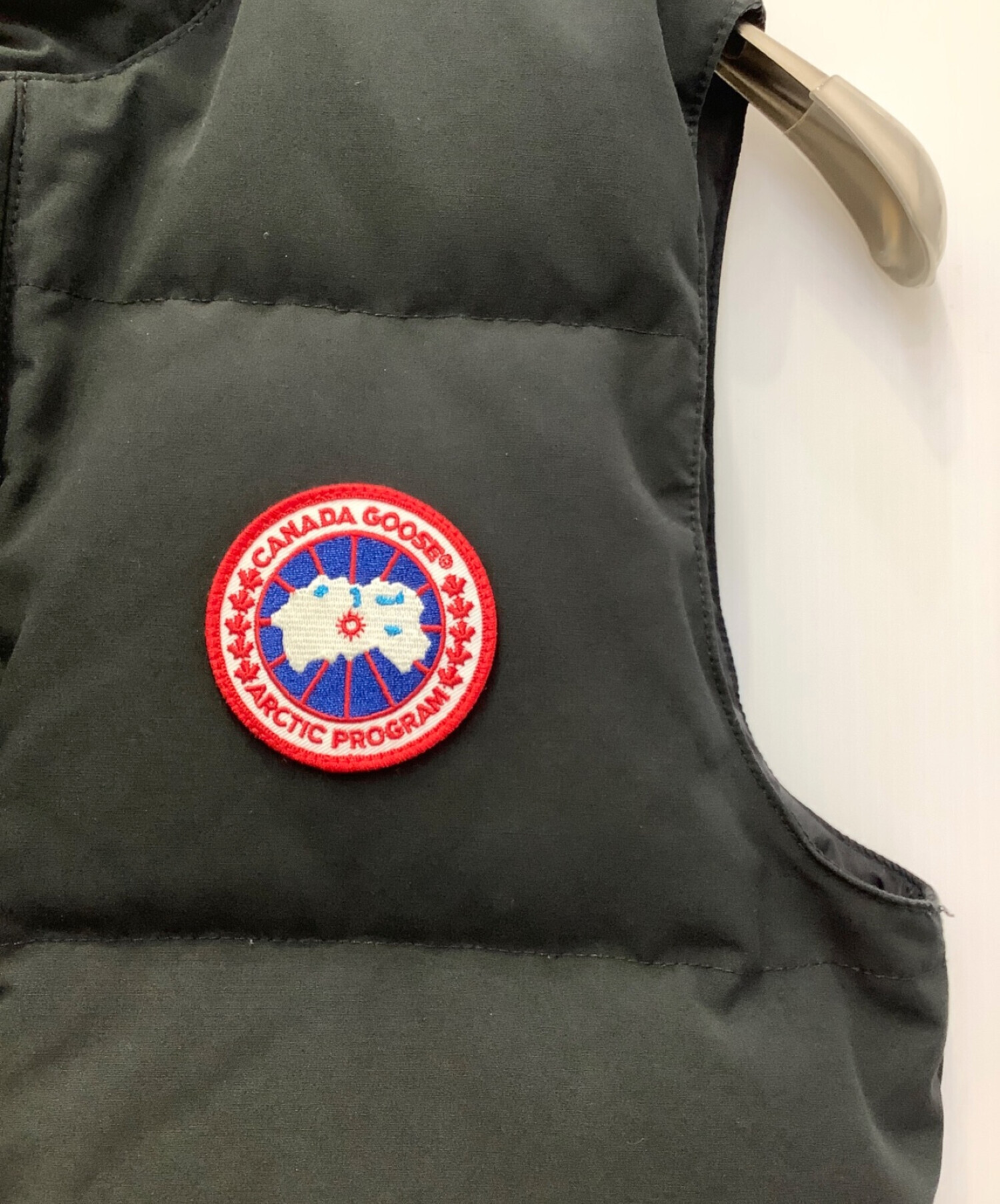 中古・古着通販】CANADA GOOSE (カナダグース) ダウンベスト ブラック