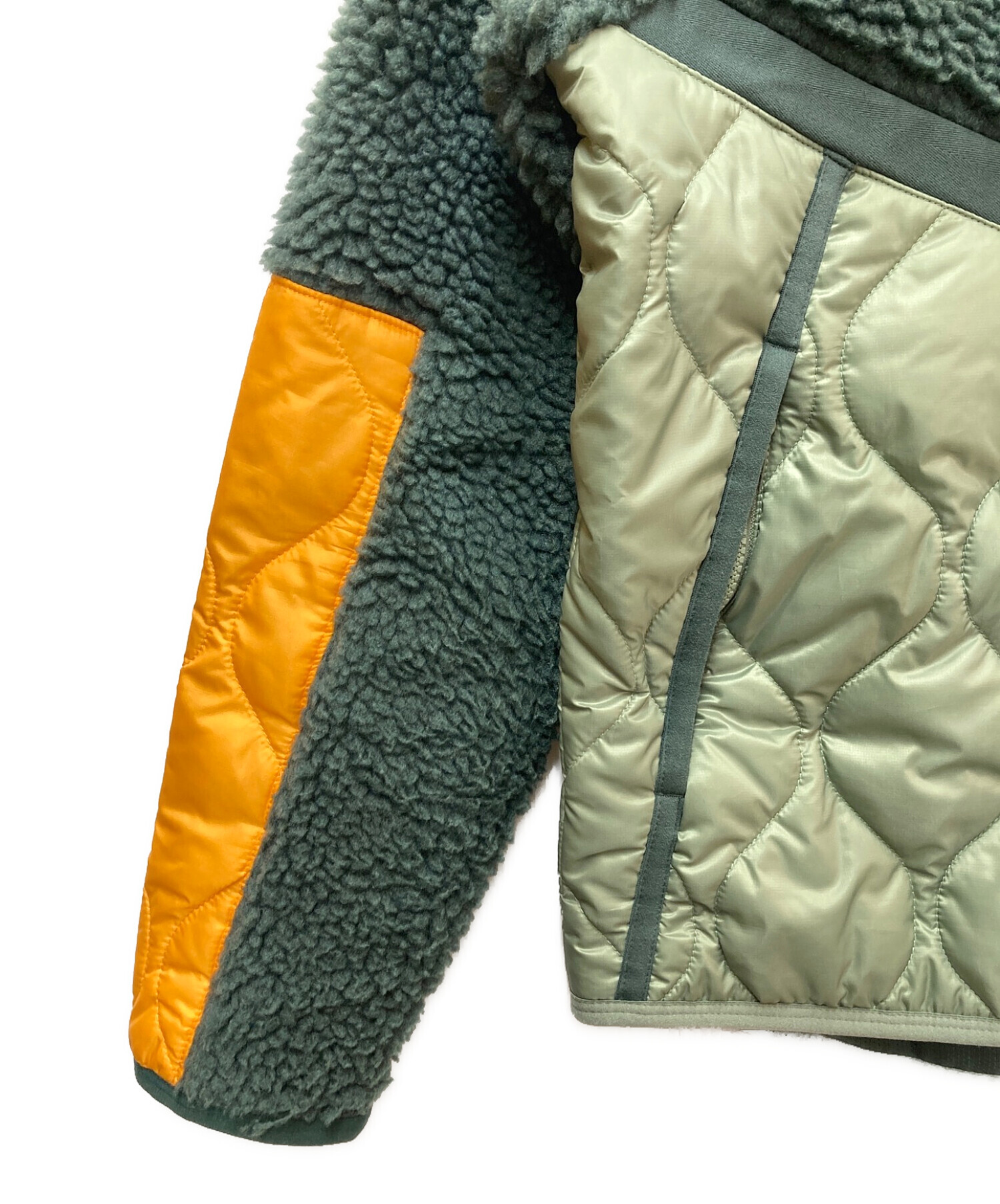 NIKE (ナイキ) ボアフリースキルティングジャケット グリーン×オレンジ サイズ:S