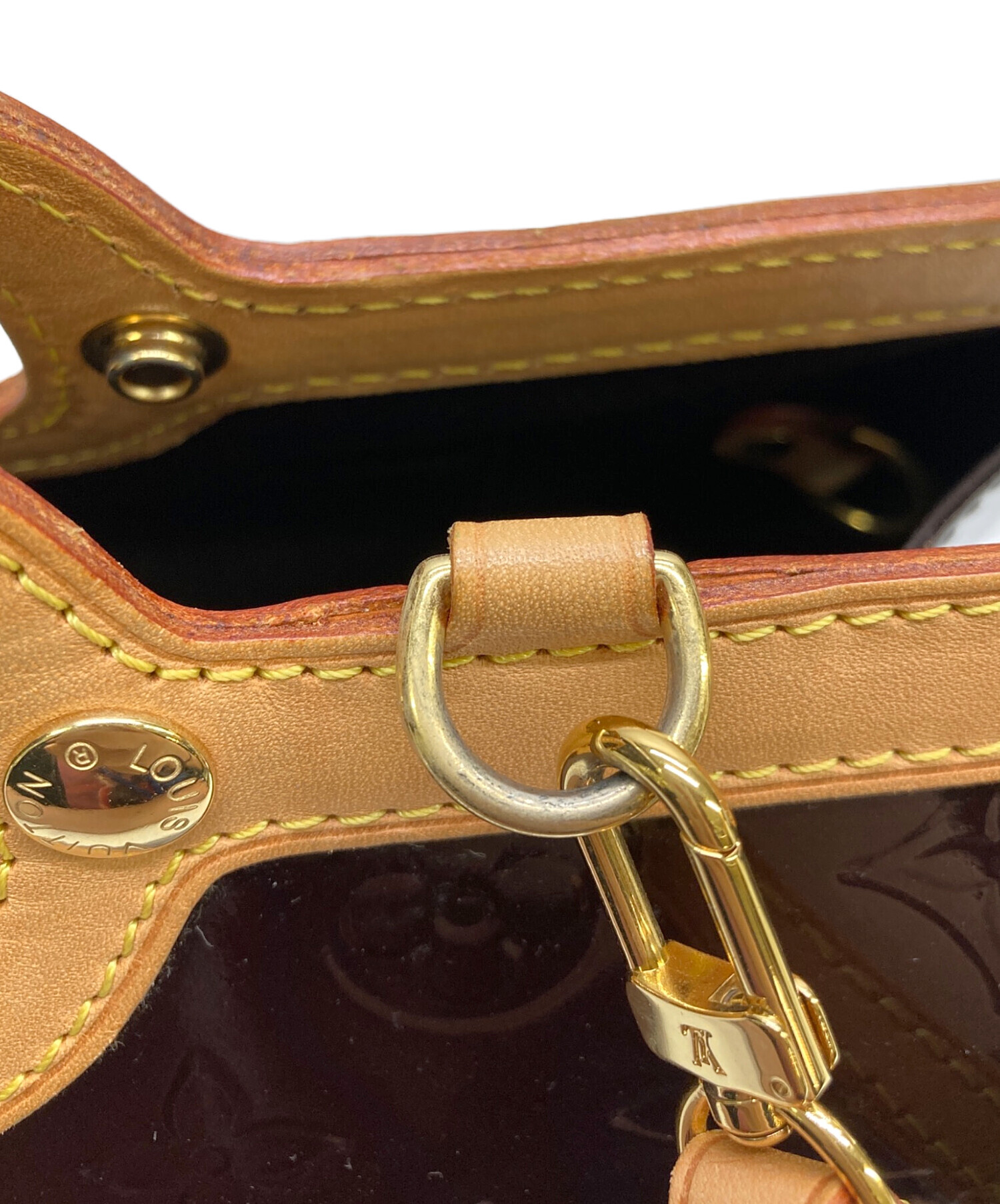 中古・古着通販】LOUIS VUITTON (ルイ ヴィトン) ロクスバリードライブ エナメルショルダーバッグ アマラント｜ブランド・古着通販  トレファク公式【TREFAC FASHION】スマホサイト