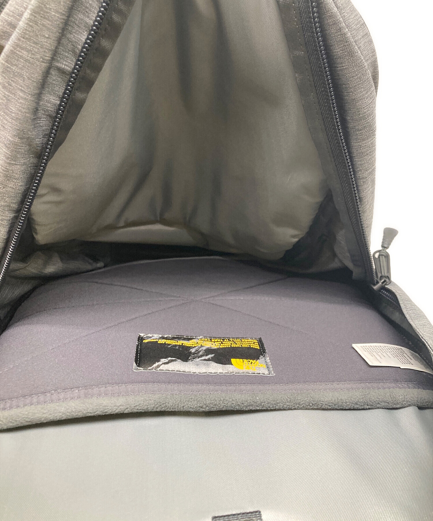 中古・古着通販】THE NORTH FACE (ザ ノース フェイス) リュック グレー 未使用品｜ブランド・古着通販 トレファク公式【TREFAC  FASHION】スマホサイト