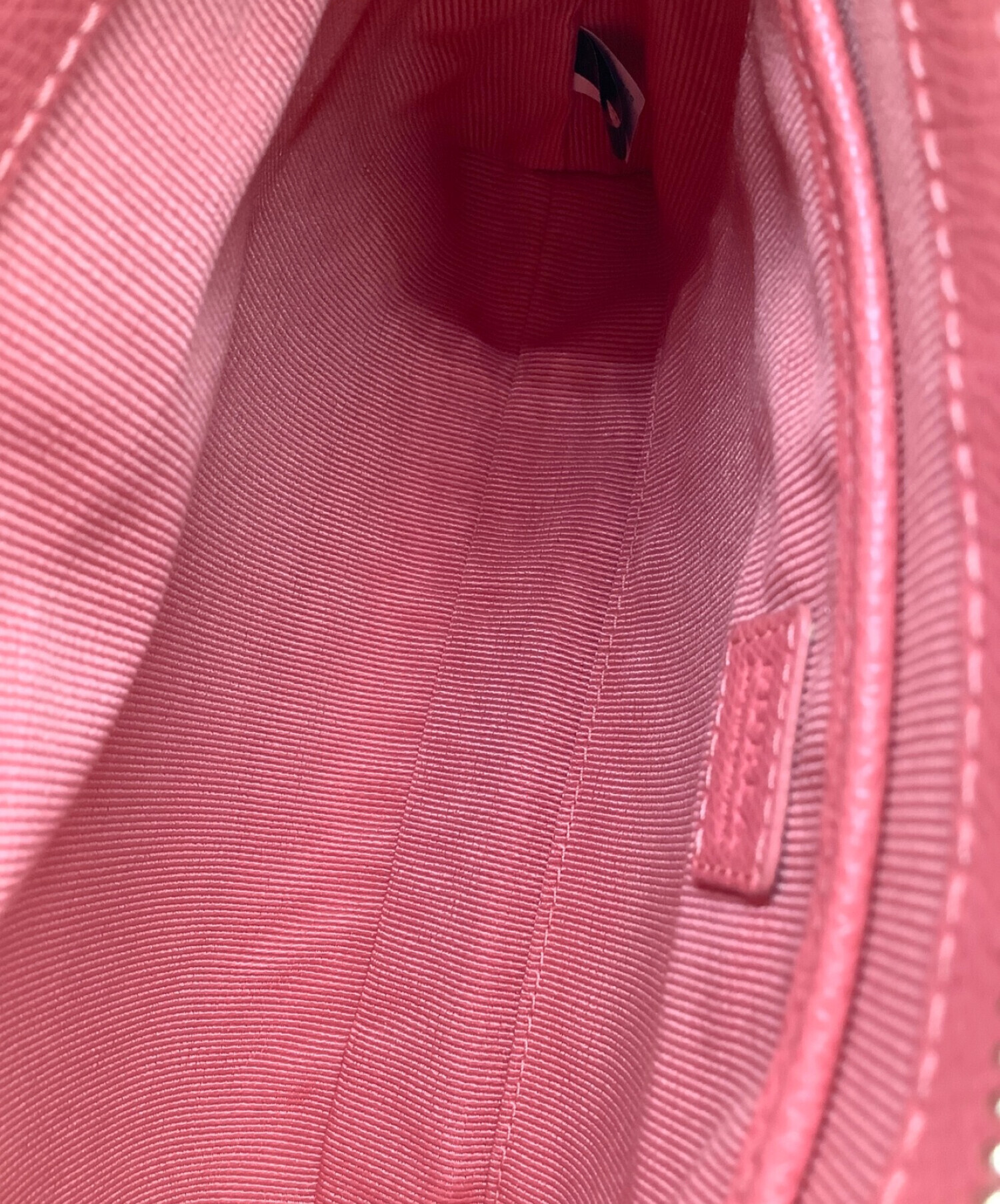 数量限定人気フルラ　FURLA バッグ　新品未使用　ピンク　ショルダーバッグ　チェーンバッグ バッグ