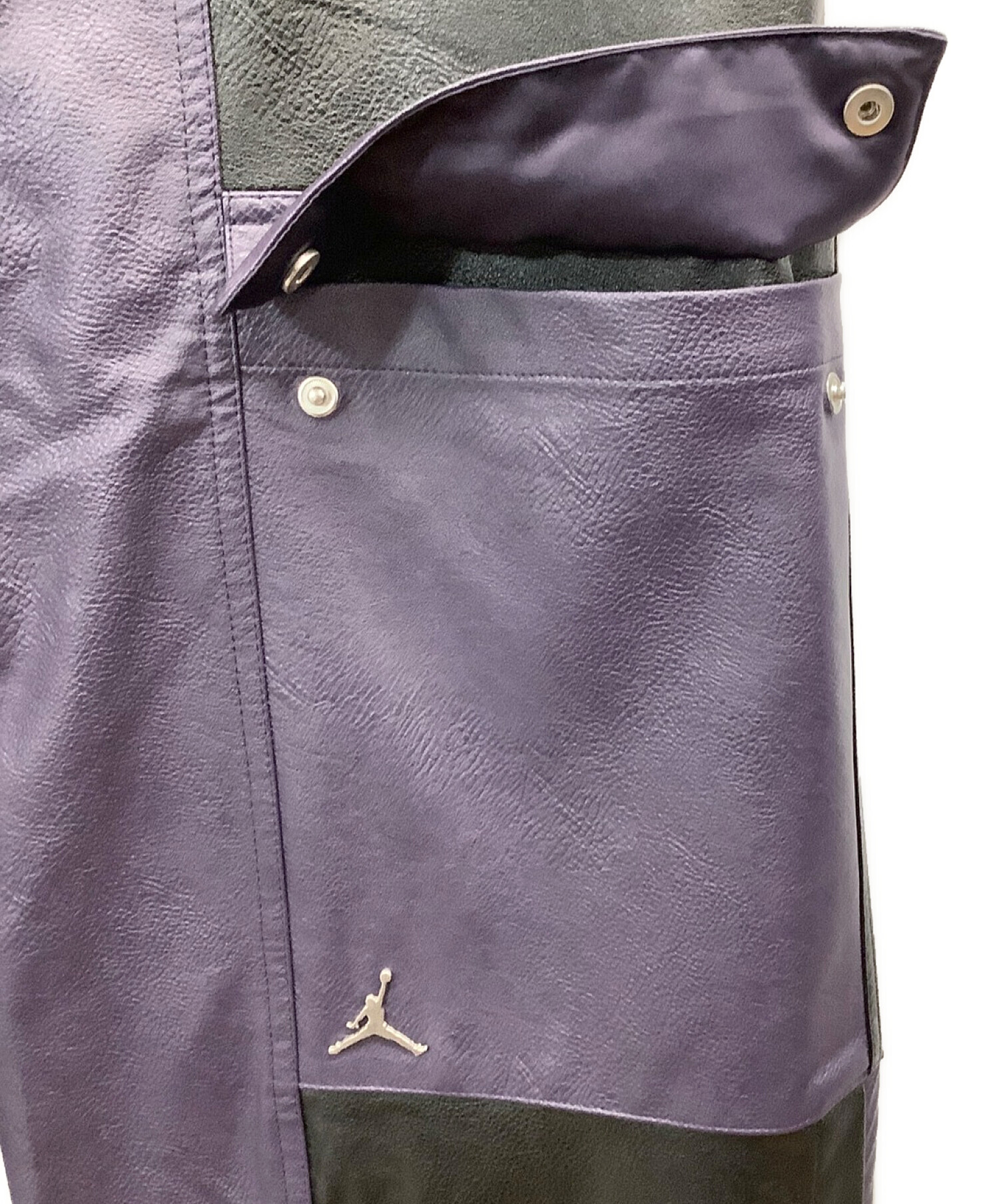 中古・古着通販】JORDAN (ジョーダン) レザーパンツ ブラック×パープル