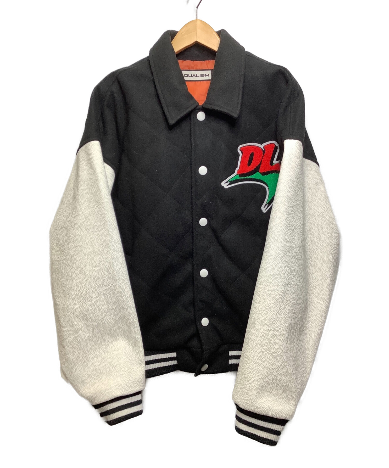 DUALISM (デュアリズム) BOOMERANG LOGO COLLAR STADIUM JACKET ブラック×ホワイト サイズ:表記無