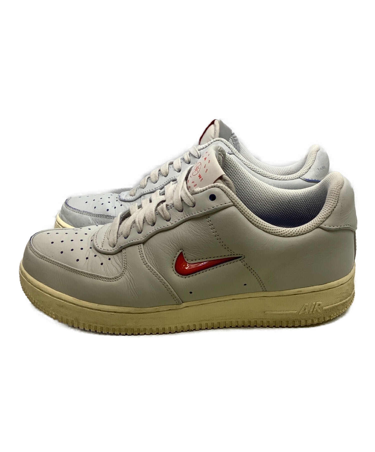 NIKE (ナイキ) AIR FORCE 1 07 PREMIUM グレー サイズ:26