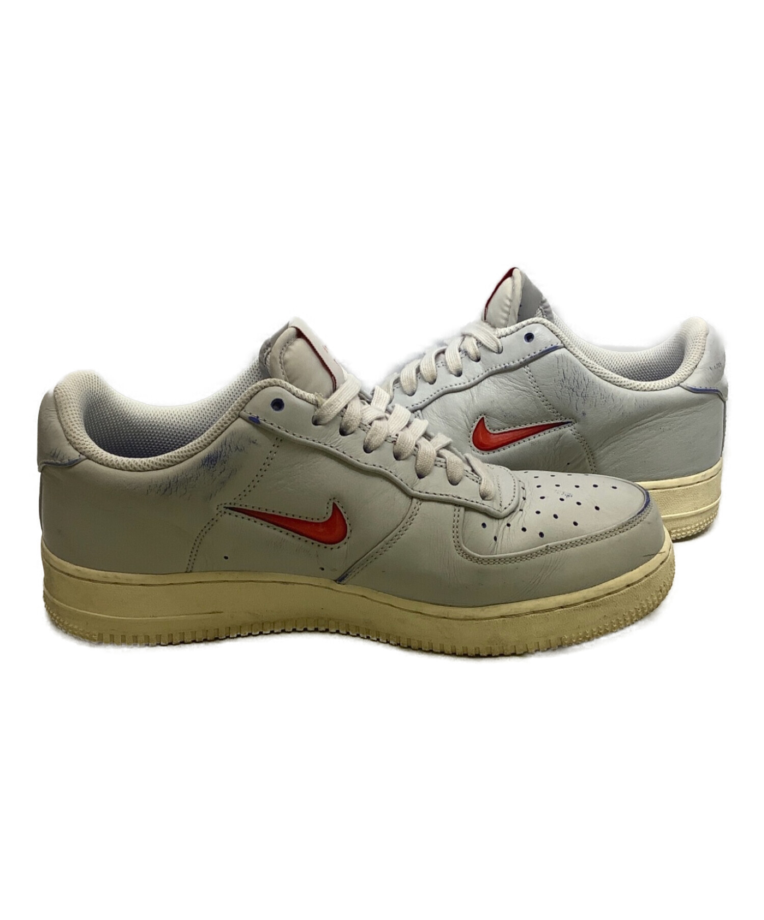 NIKE (ナイキ) AIR FORCE 1 07 PREMIUM グレー サイズ:26