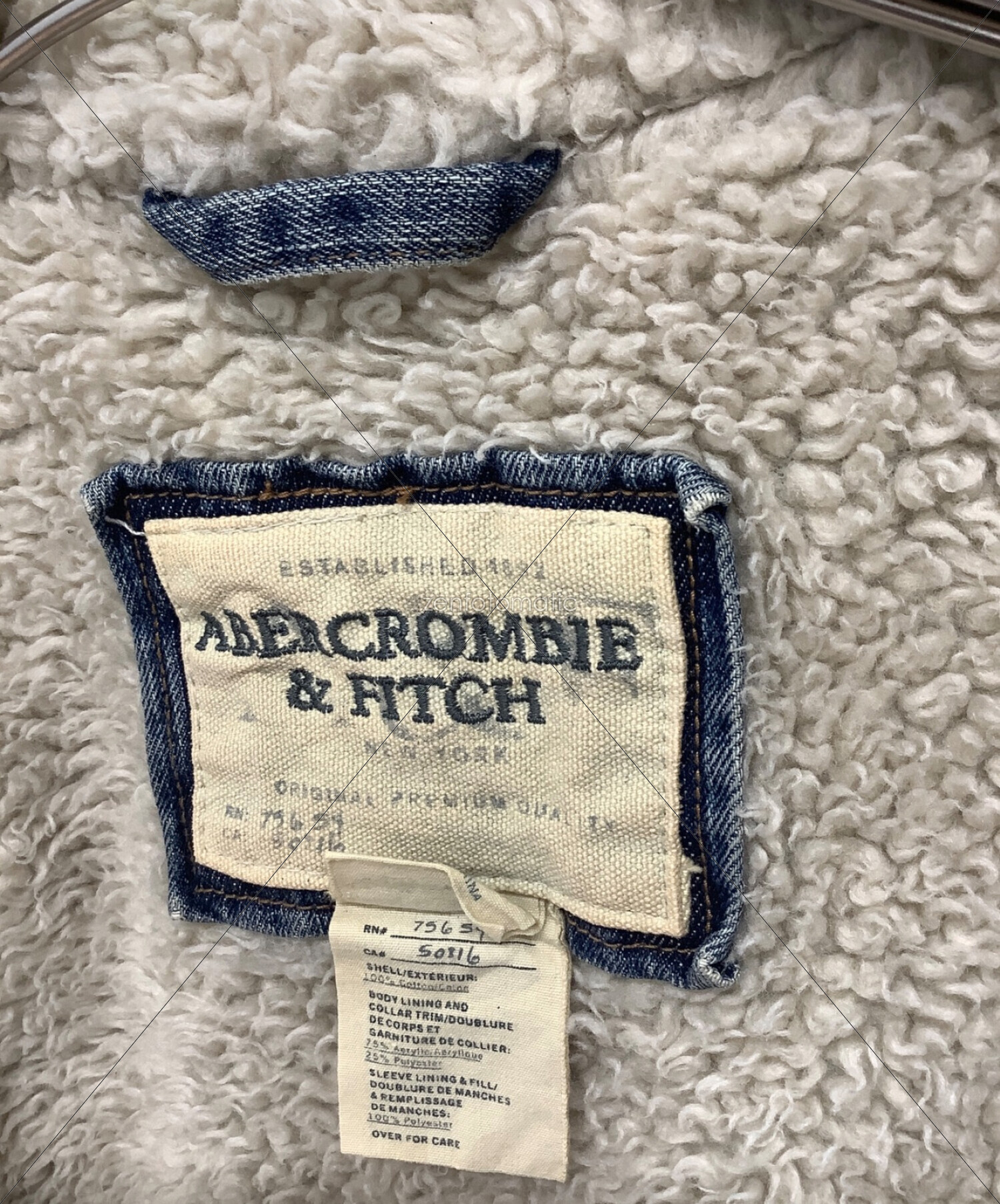 中古・古着通販】Abercrombie & Fitch (アバクロンビー アンド