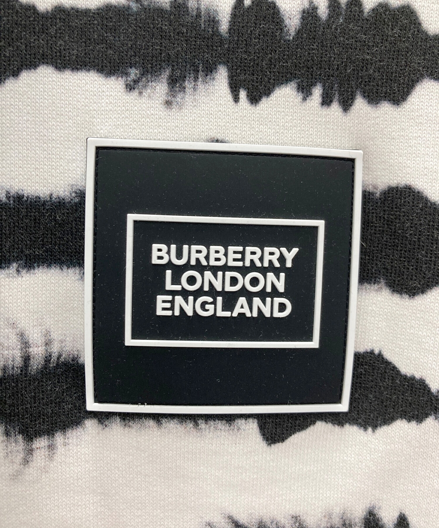 中古・古着通販】BURBERRY LONDON (バーバリー ロンドン) パーカー ホワイト×ブラック サイズ:XXS｜ブランド・古着通販  トレファク公式【TREFAC FASHION】スマホサイト