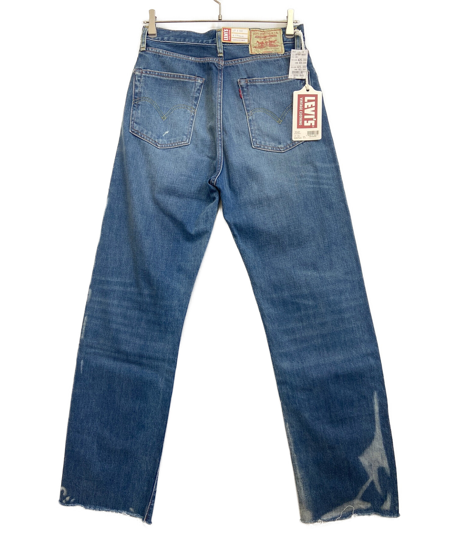 中古・古着通販】LEVI'S VINTAGE CLOTHING (リーバイスヴィンテージクロージング) ダメージデニムパンツ インディゴ  サイズ:W28 未使用品｜ブランド・古着通販 トレファク公式【TREFAC FASHION】スマホサイト