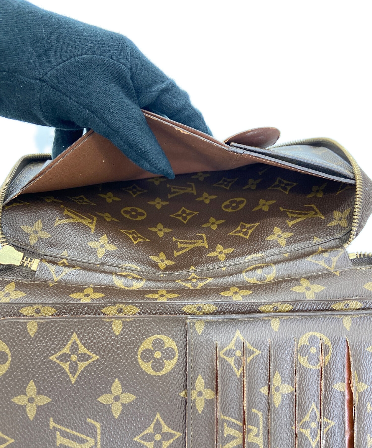 中古・古着通販】LOUIS VUITTON (ルイ ヴィトン) トラベルポーチ｜ブランド・古着通販 トレファク公式【TREFAC  FASHION】スマホサイト