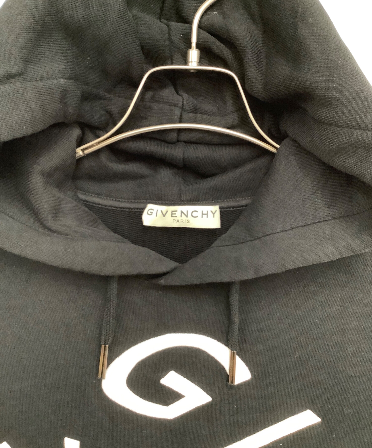 中古・古着通販】GIVENCHY (ジバンシィ) プルオーバーパーカー ブラック サイズ:S｜ブランド・古着通販 トレファク公式【TREFAC  FASHION】スマホサイト