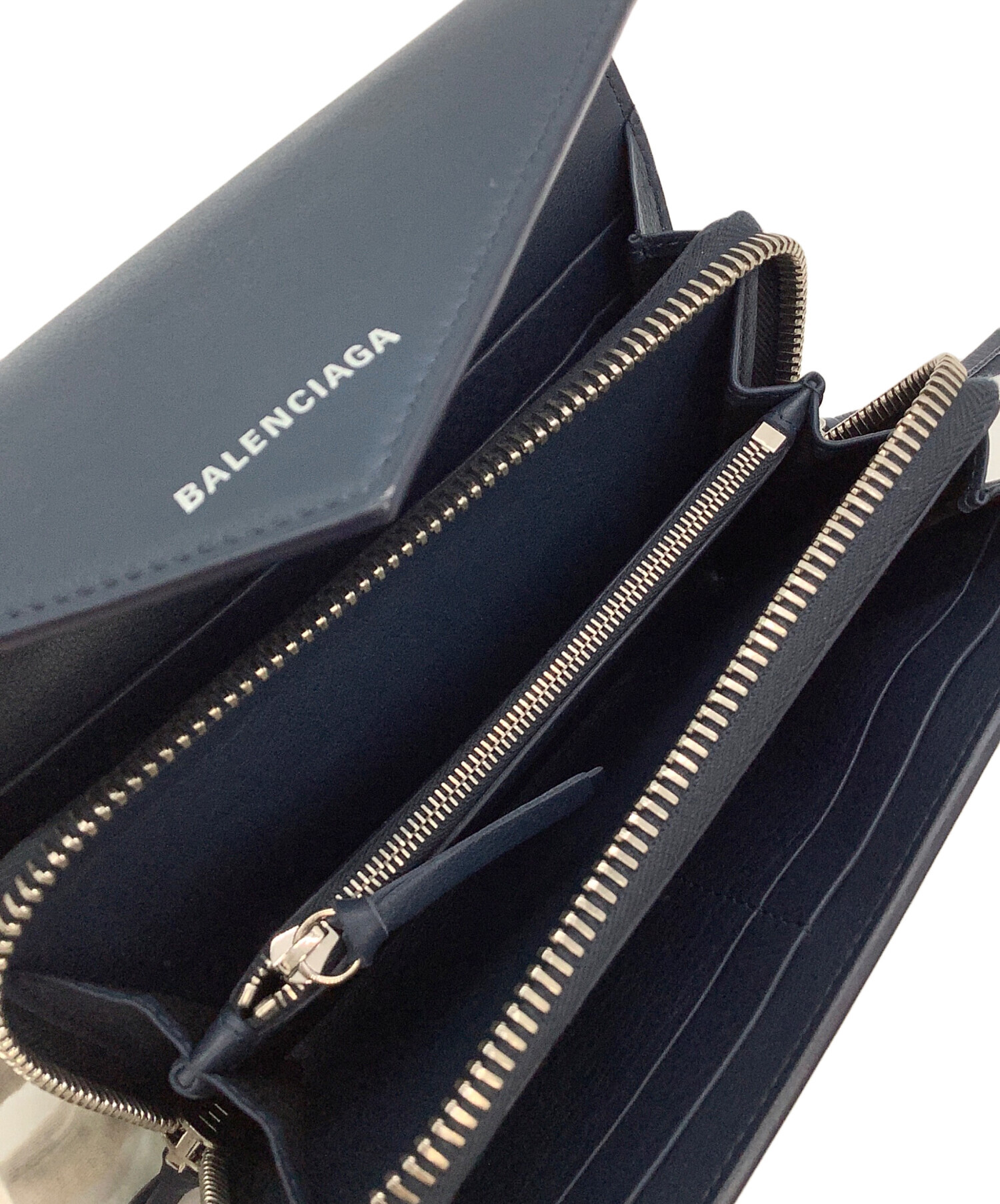 中古・古着通販】BALENCIAGA (バレンシアガ) ペーパーマニージップアラウンド 長財布 ネイビー｜ブランド・古着通販  トレファク公式【TREFAC FASHION】スマホサイト