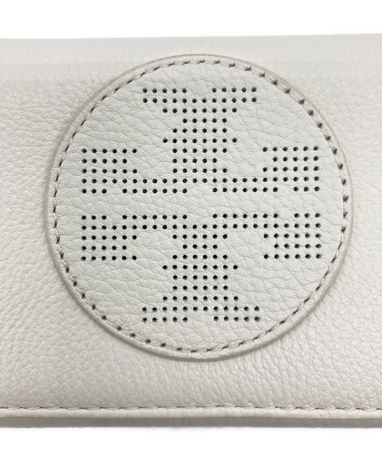 中古・古着通販】TORY BURCH (トリーバーチ) 長財布 ホワイト