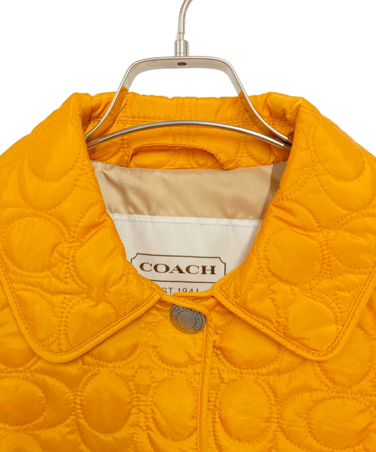 中古・古着通販】COACH (コーチ) キルティングコート オレンジ サイズ