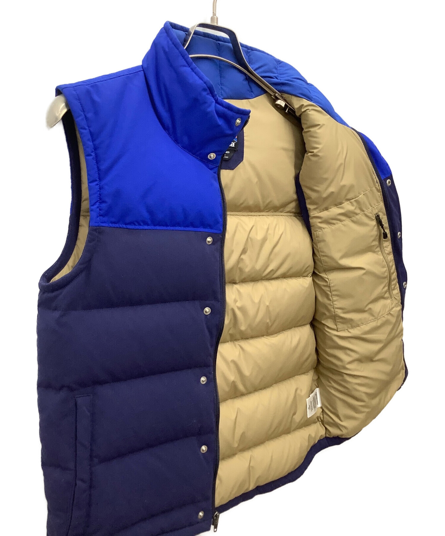 中古・古着通販】Patagonia (パタゴニア) BIVY DOWN VEST ブルー×ネイビー サイズ:XS｜ブランド・古着通販  トレファク公式【TREFAC FASHION】スマホサイト