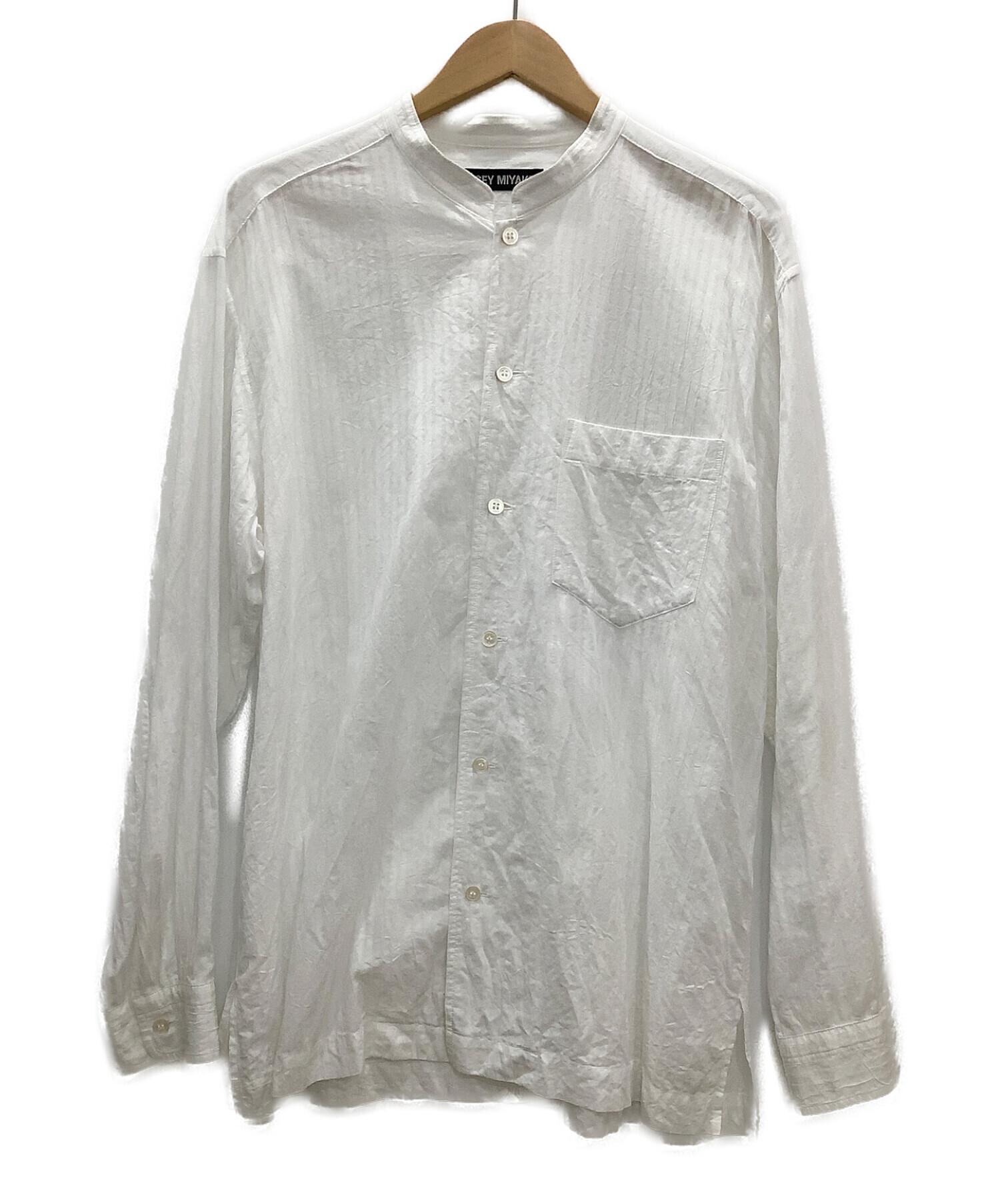 ISSEY MIYAKE (イッセイミヤケ) ノーカラーシャツ ホワイト サイズ:Sサイズ