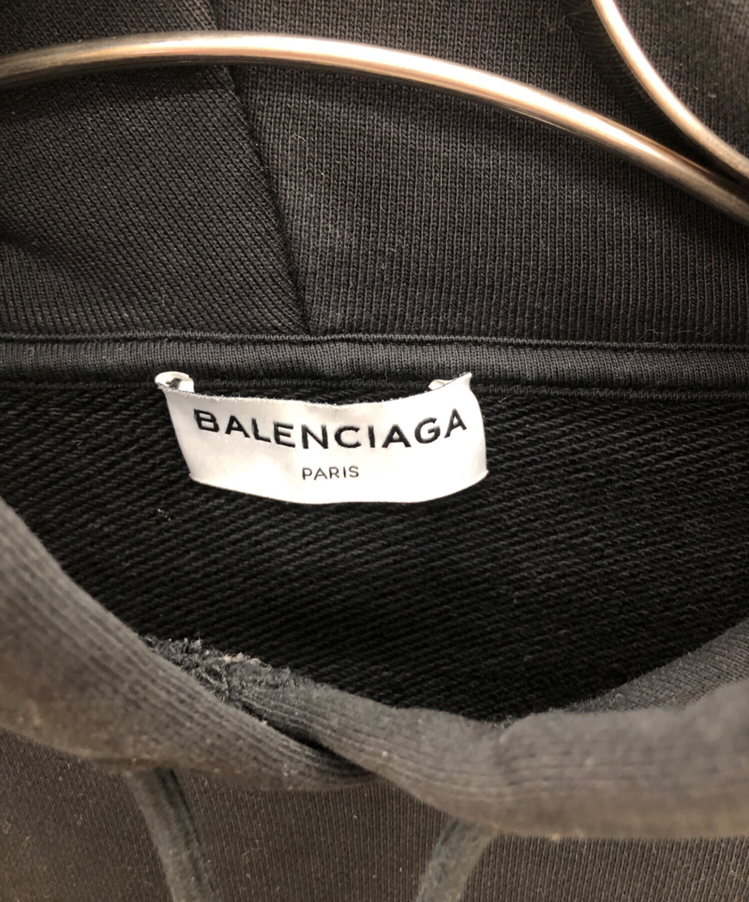 中古・古着通販】BALENCIAGA (バレンシアガ) フードロゴプリントプルオーバーパーカー ブラック サイズ:SIZE XS｜ブランド・古着通販  トレファク公式【TREFAC FASHION】スマホサイト