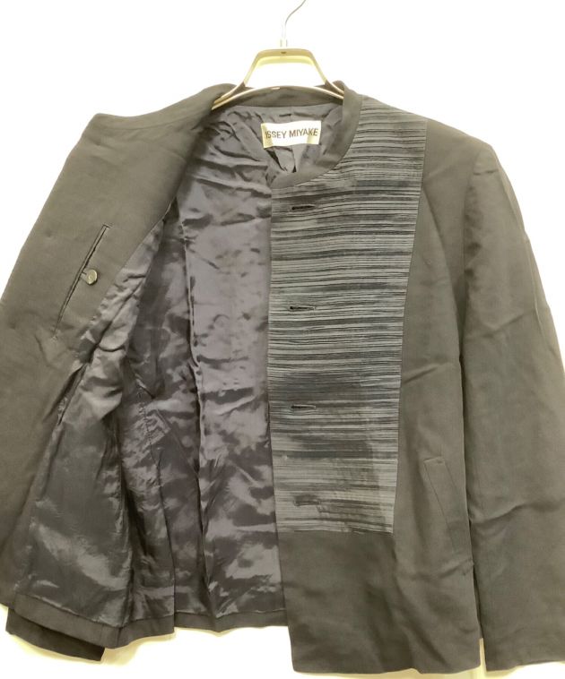 中古・古着通販】ISSEY MIYAKE (イッセイミヤケ) ノーカラージャケット ネイビー サイズ:FREE｜ブランド・古着通販  トレファク公式【TREFAC FASHION】スマホサイト